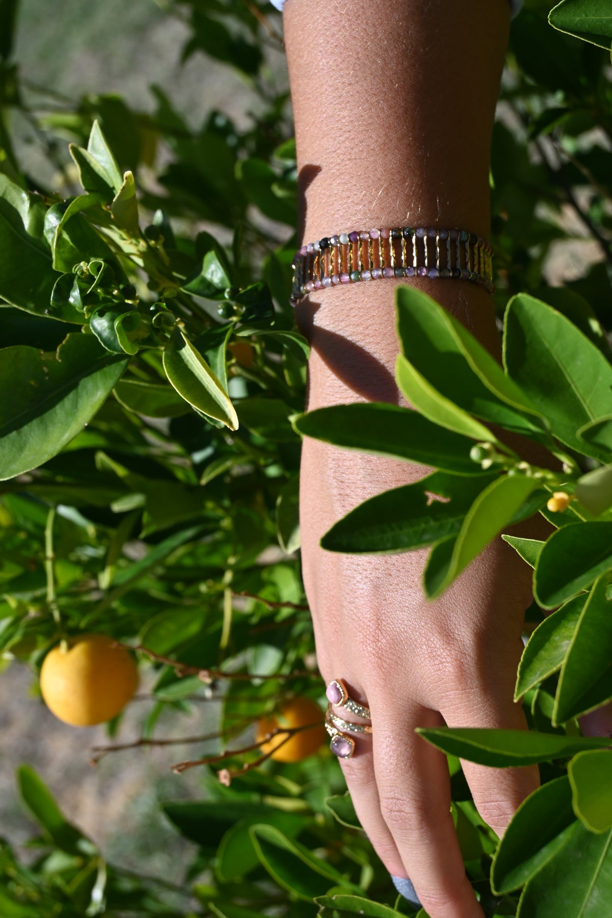 Bracelet Scarlette – Tourmaline Colorée & Acier Doré