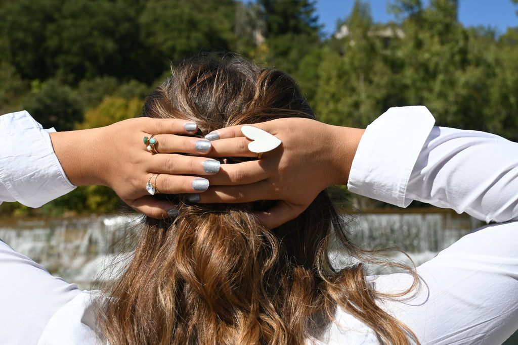 Bague LOLY Grand Cœur Dorée Émail Ajustable Acier Inoxydable | Or et Âme Bijoux