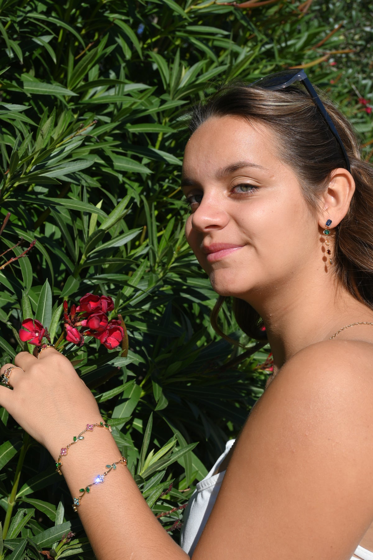 Boucles d’oreilles KELLY – Zircons colorés ou brillants
