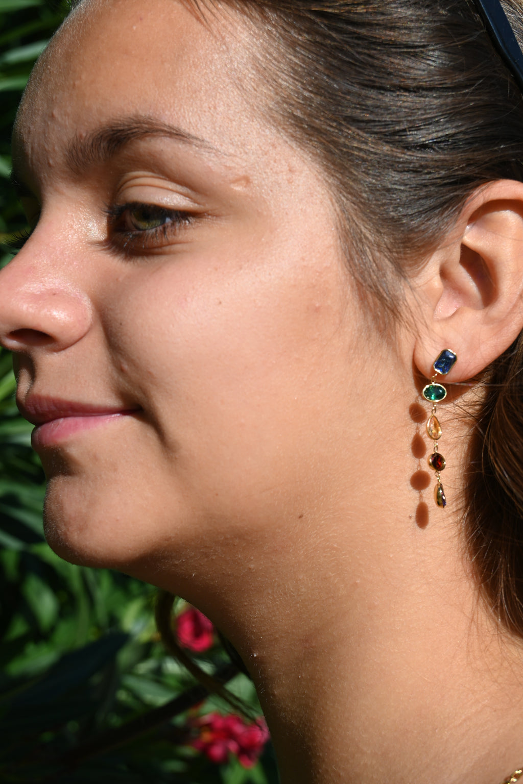 Boucles d’oreilles KELLY – Zircons colorés ou brillants