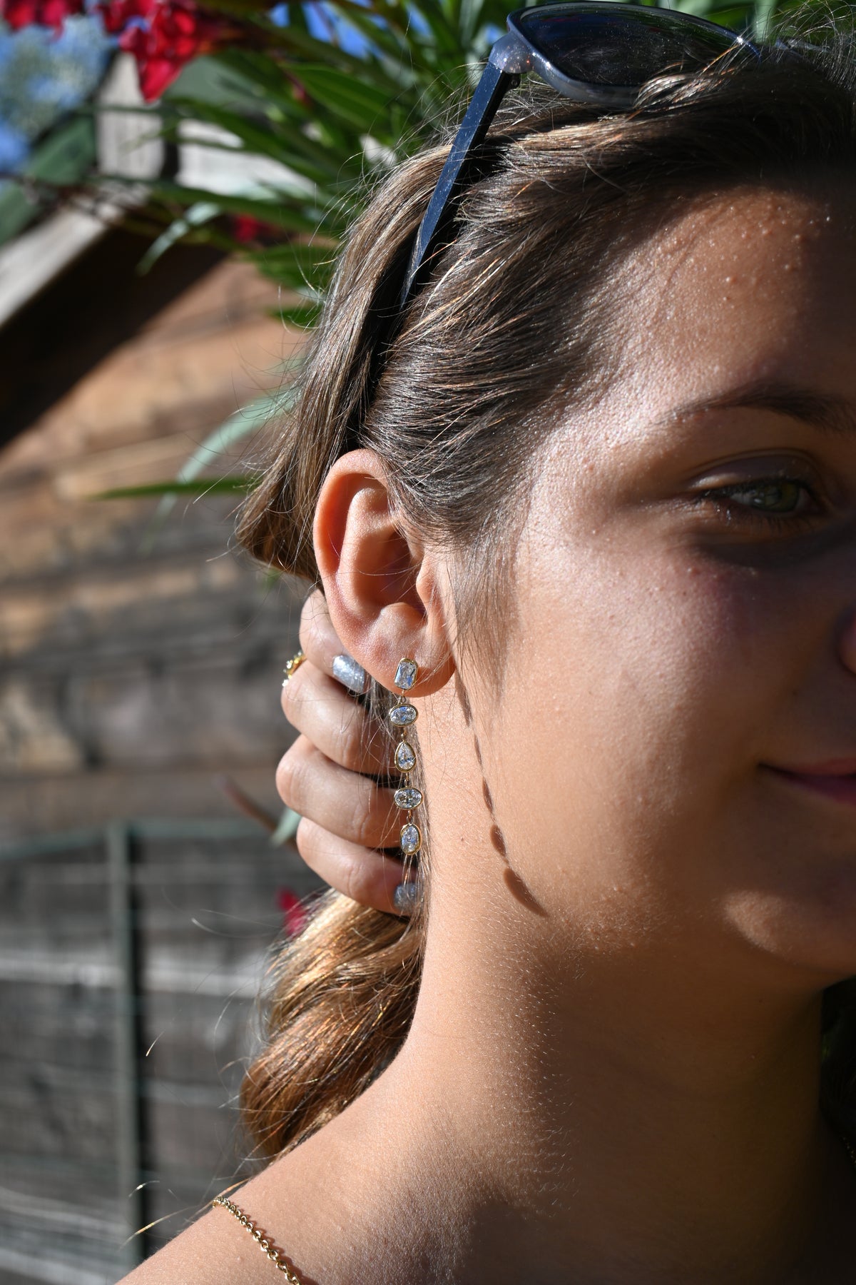 Boucles d’oreilles KELLY – Zircons colorés ou brillants