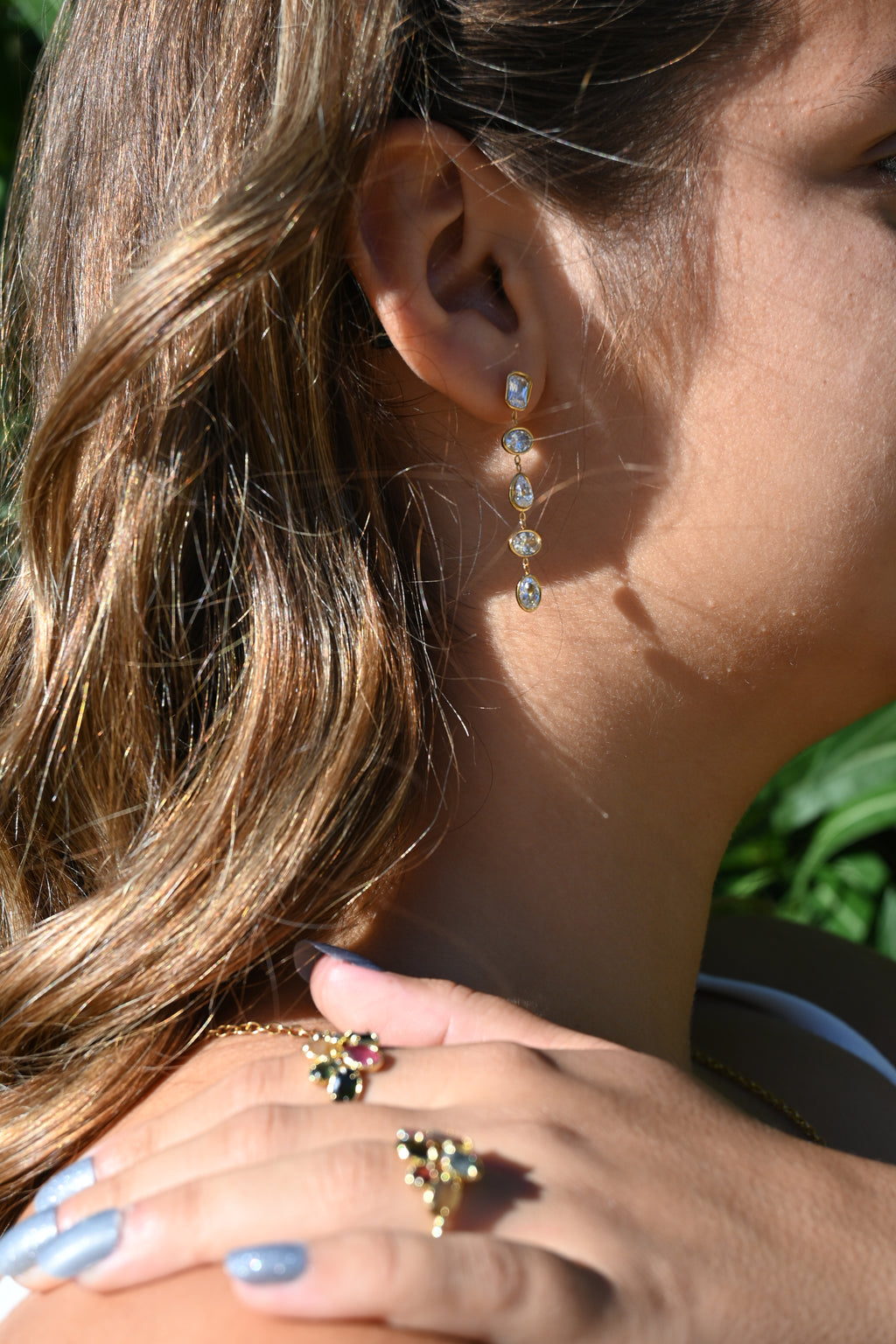 Boucles d’oreilles KELLY – Zircons colorés ou brillants