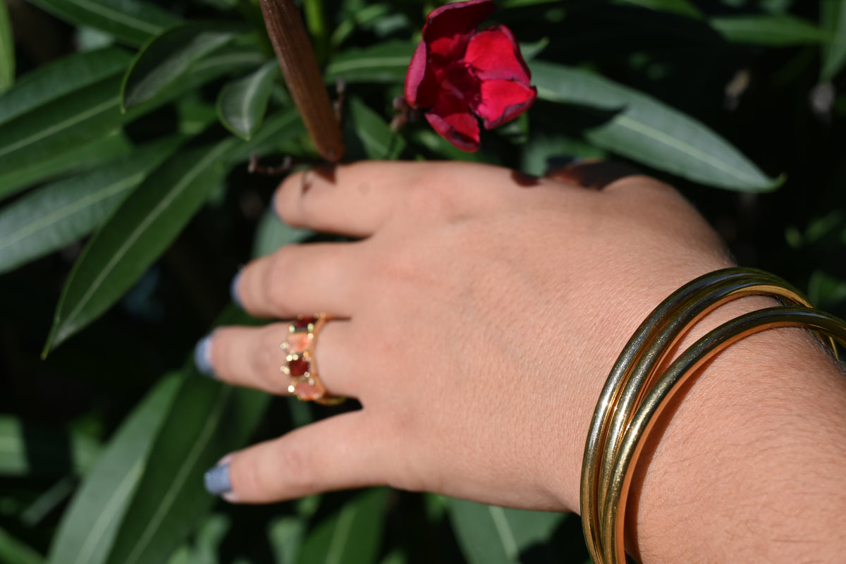 ELY – Bracelets joncs dorés en acier inoxydable