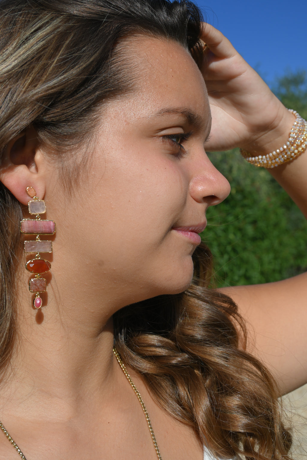 Boucles d’oreilles KALYSSA – Rhodonite, quartz rose et cornaline