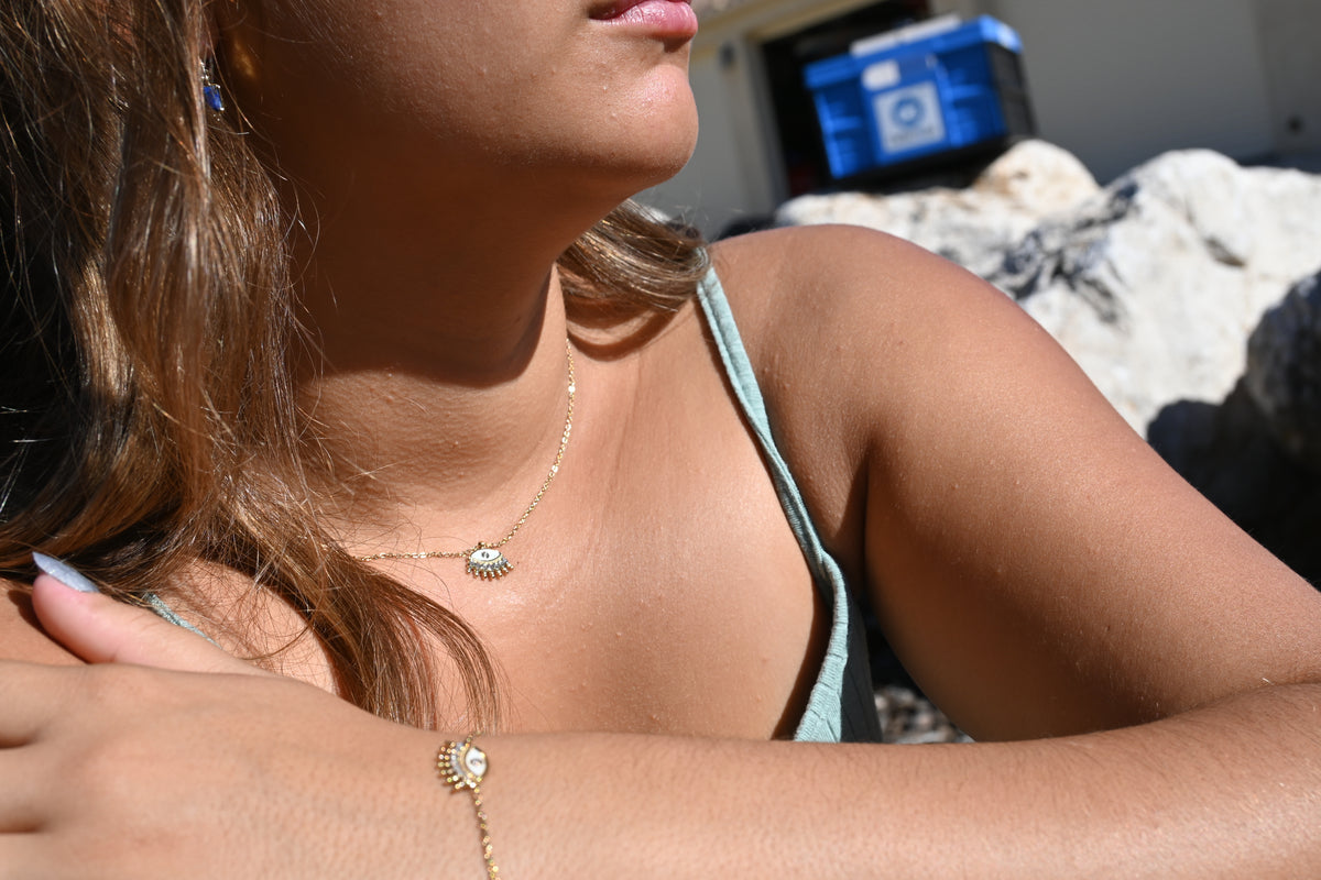 AMY – Collier et ou bracelet dorés, œil protecteur et zircon