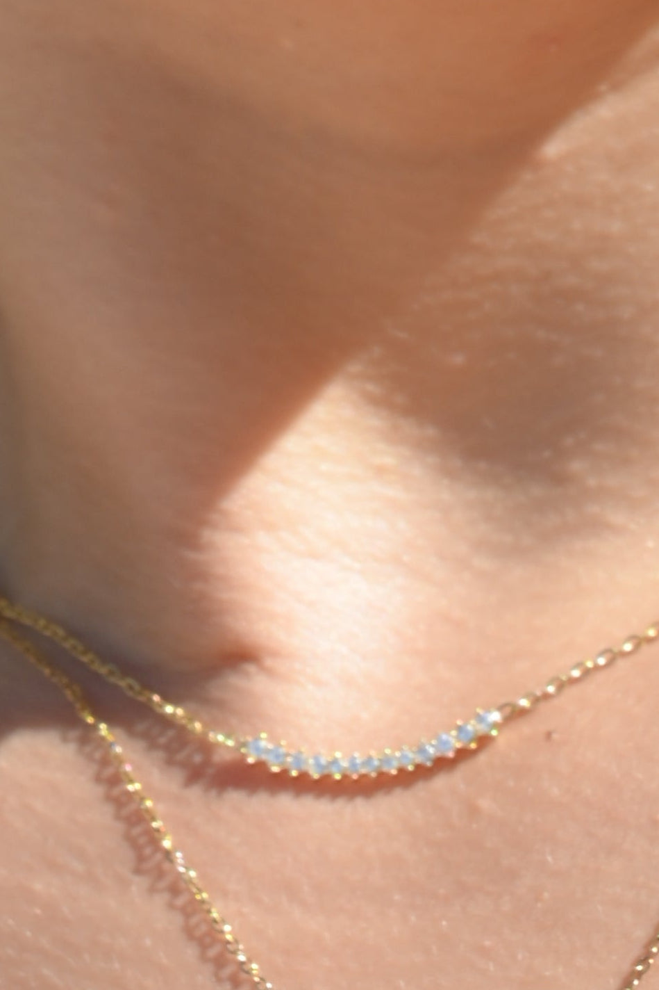 Collier Kati doré – Chaîne fine et zircons