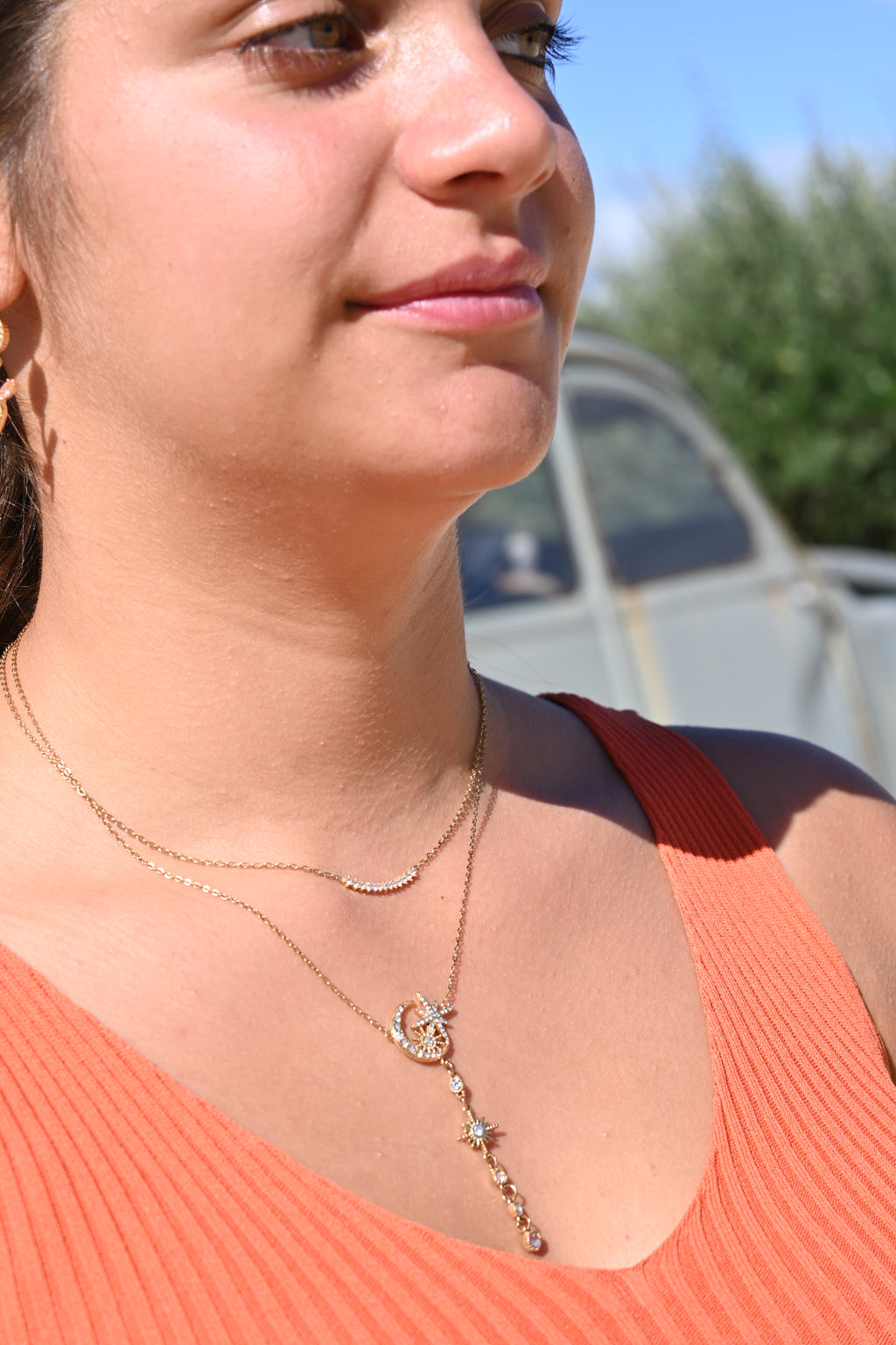 KELLY – Collier céleste doré à pendentif cascade et zirconiums