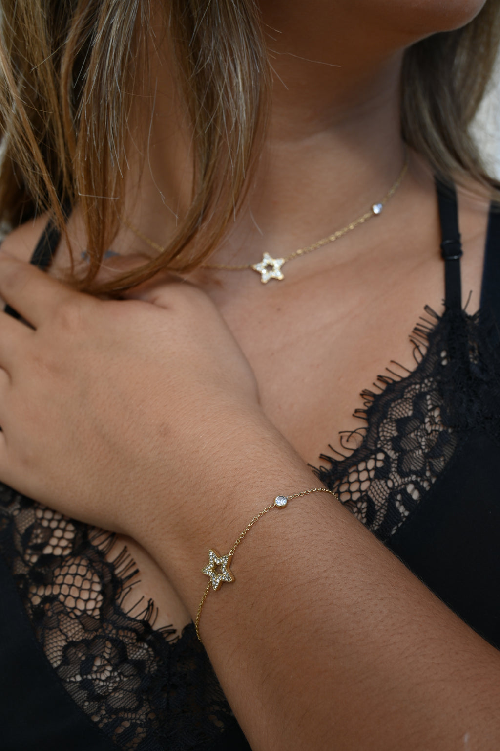 Parure RUBY dorée – Collier et bracelet étoiles en zircon