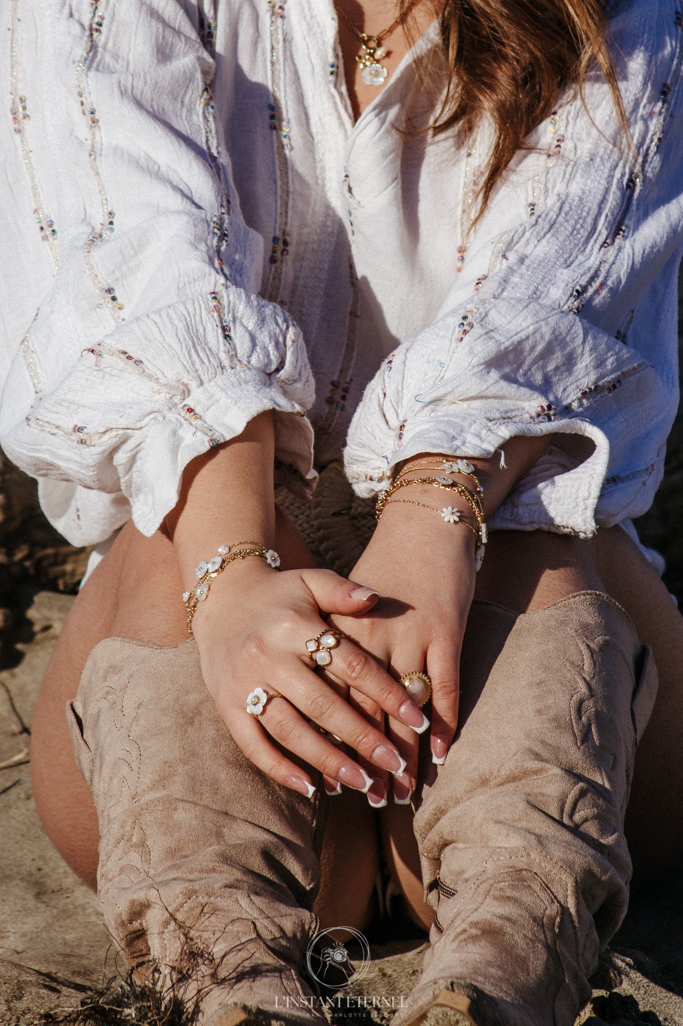 Bracelet fleur nacre naturelle acier inoxydable
