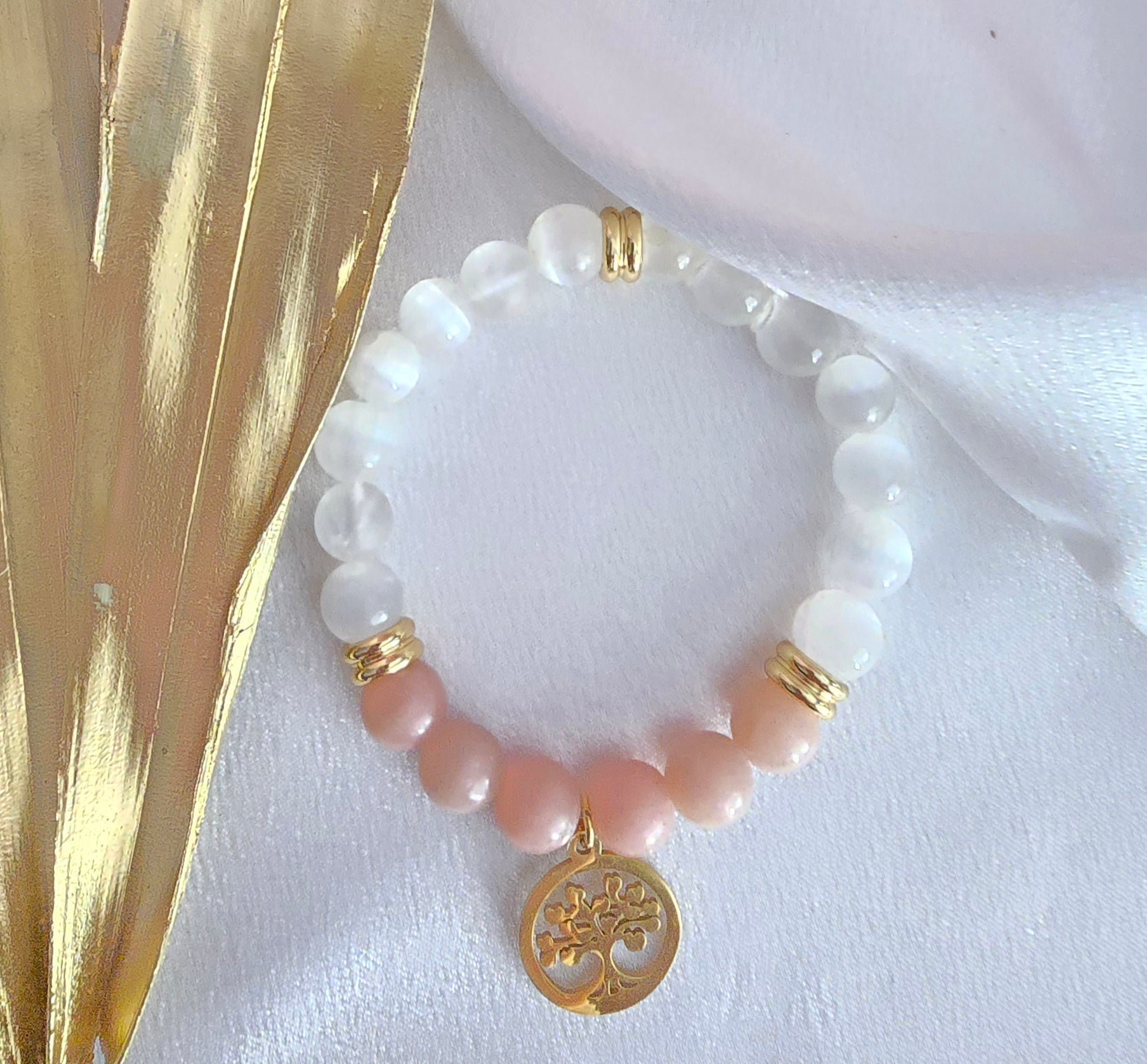 Bracelet ode à l'amour : Opale rose +  sélénite