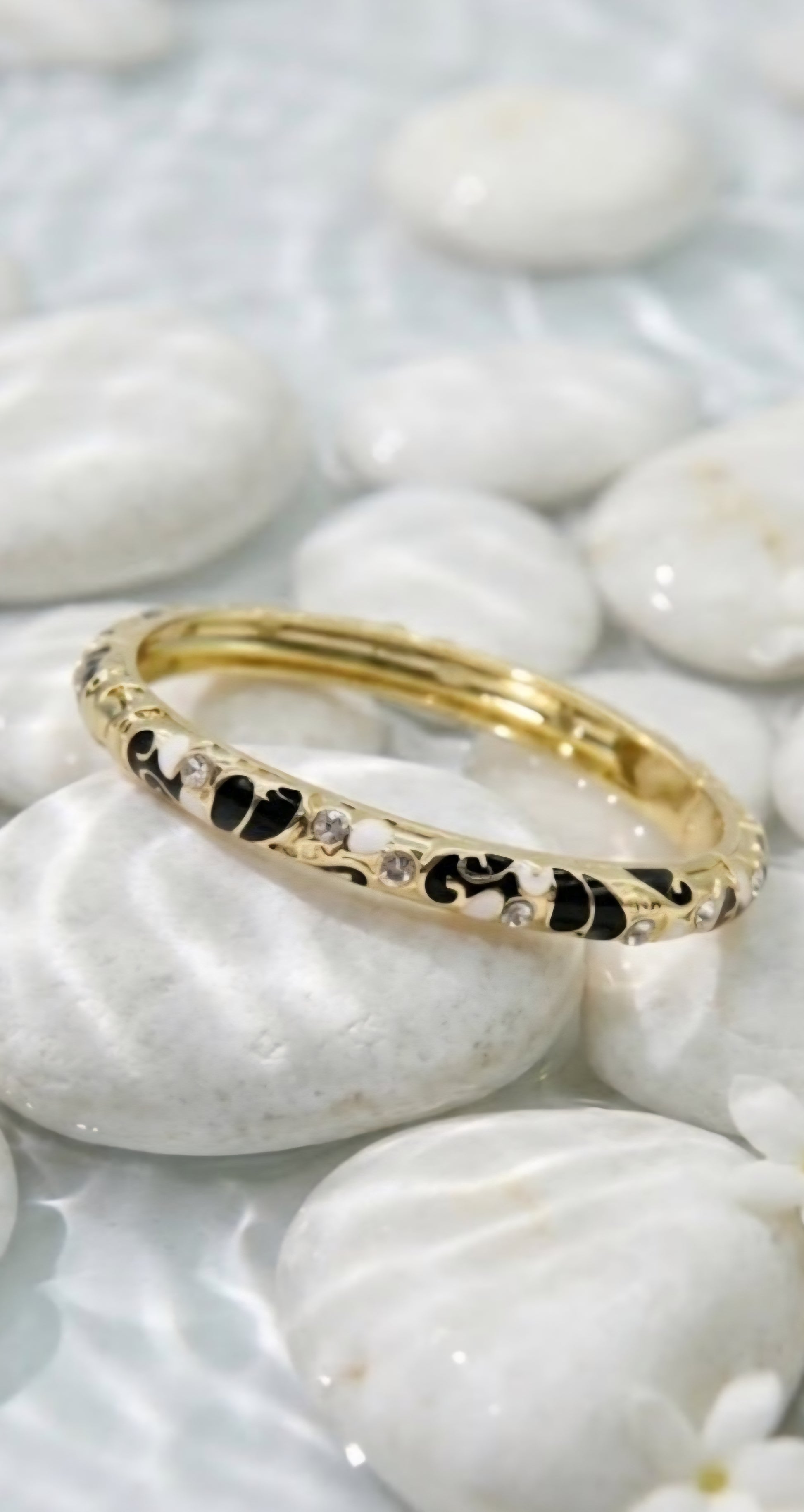 Bracelet Diana, Jonc Fleuri Strass Doré –  Couleurs au Choix | Or et Âme Bijoux