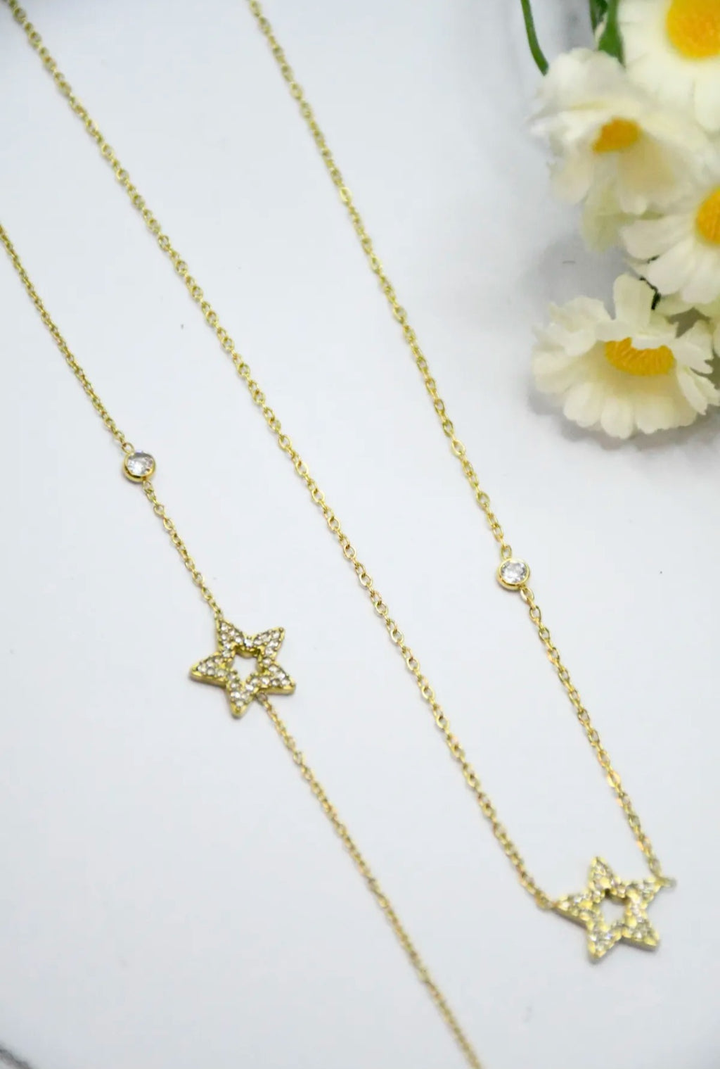 Parure RUBY dorée – Collier et bracelet étoiles en zircon