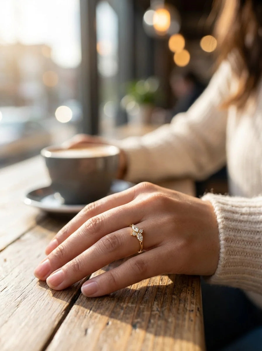 Bague BELLY – Strass Ovales & Ronds Dorée Ajustable