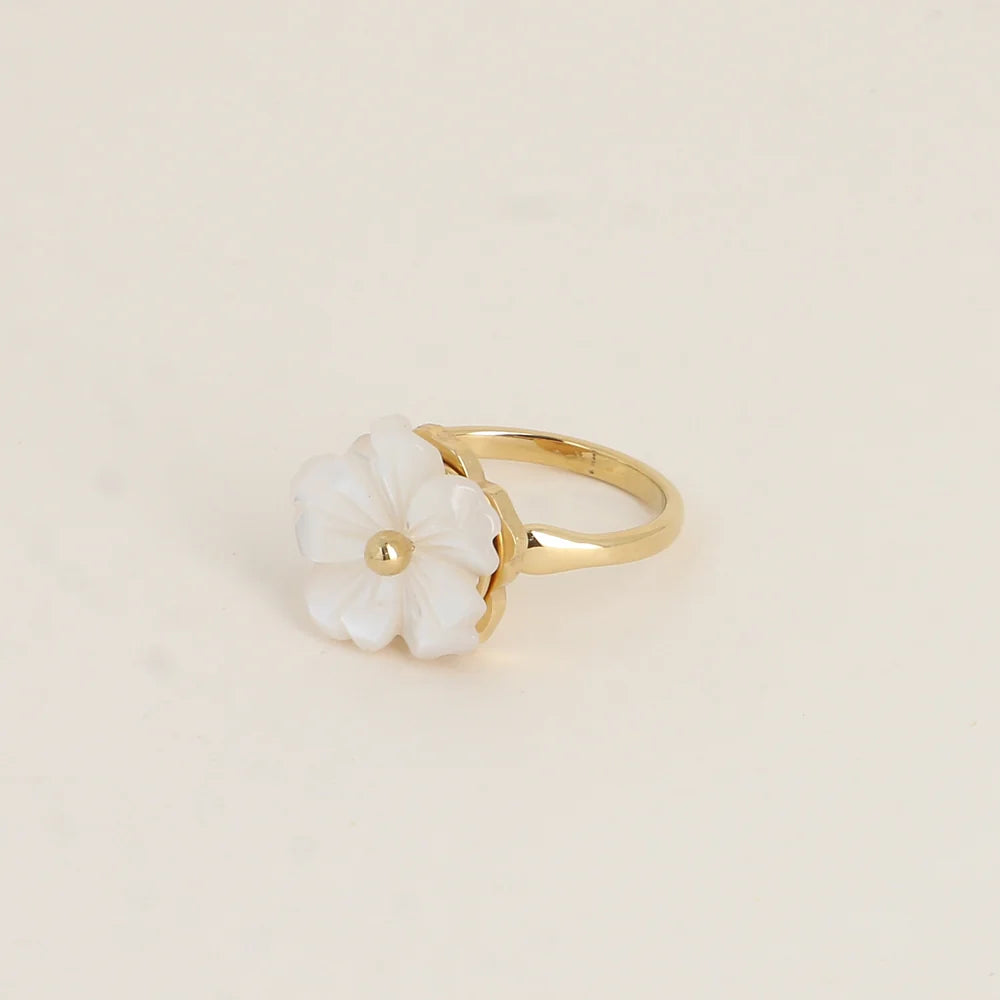 Bague Tournante Elina – Fleur de Nacre Anti-Stress