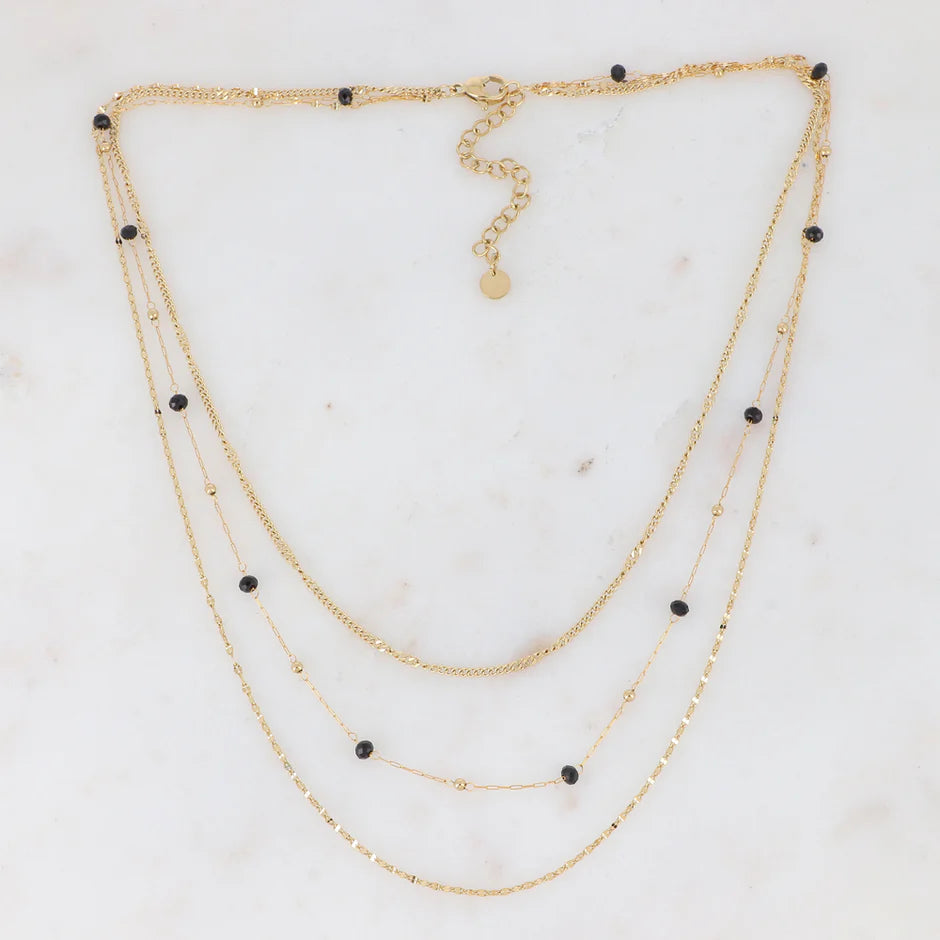 Collier Elya – 3 Rangs Dorés & Pâtes de Verre
