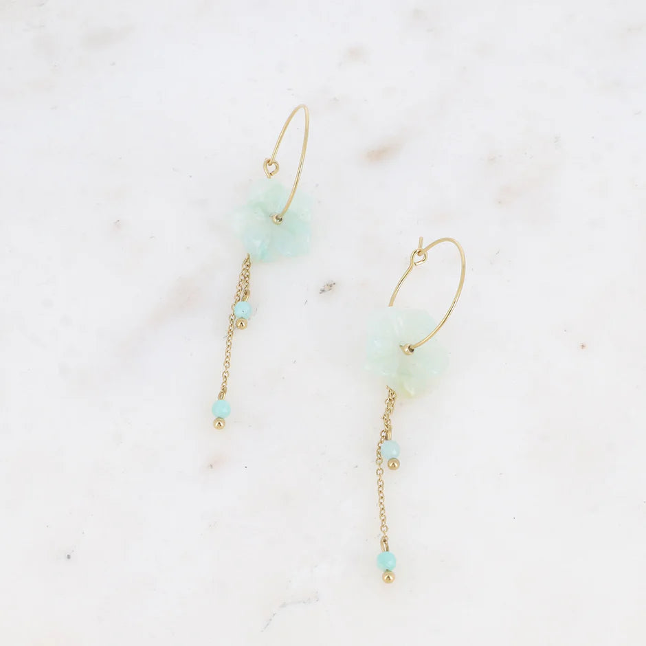 Boucles d'Oreilles Fani – Créoles Fleur en Pierre Naturelle & Chaînes Pendantes