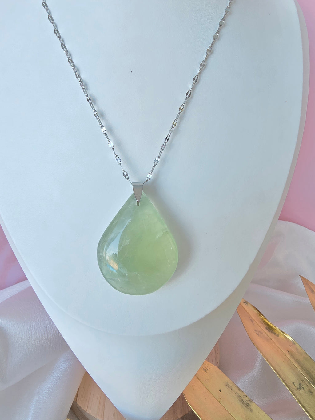 Collier fluorine verte