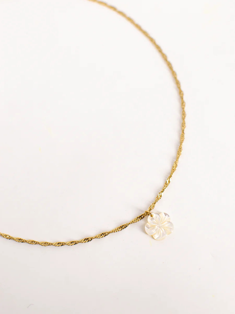 Collier Kassy – Fleur de Nacre