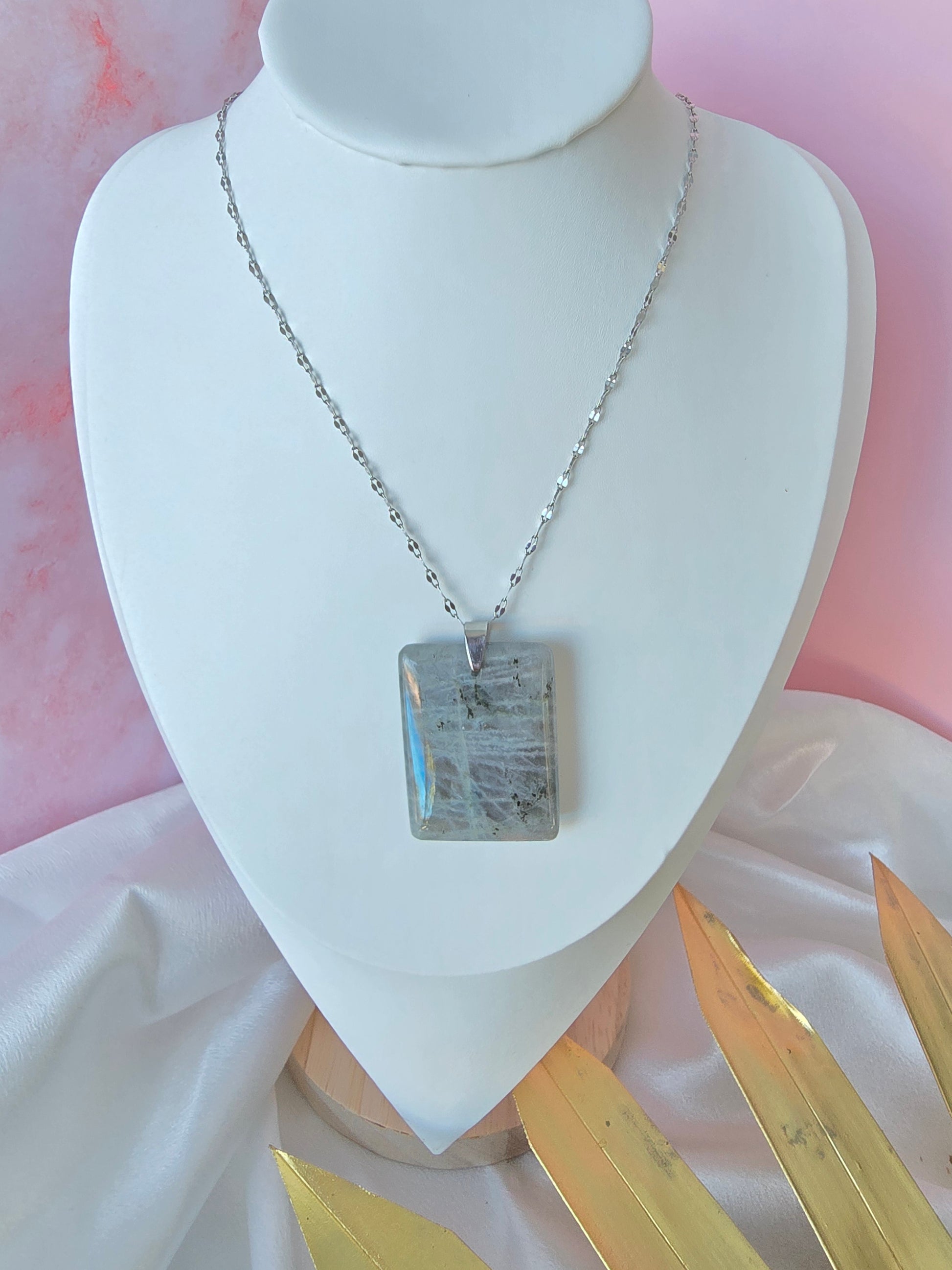 Cillier Labradorite violette AAA