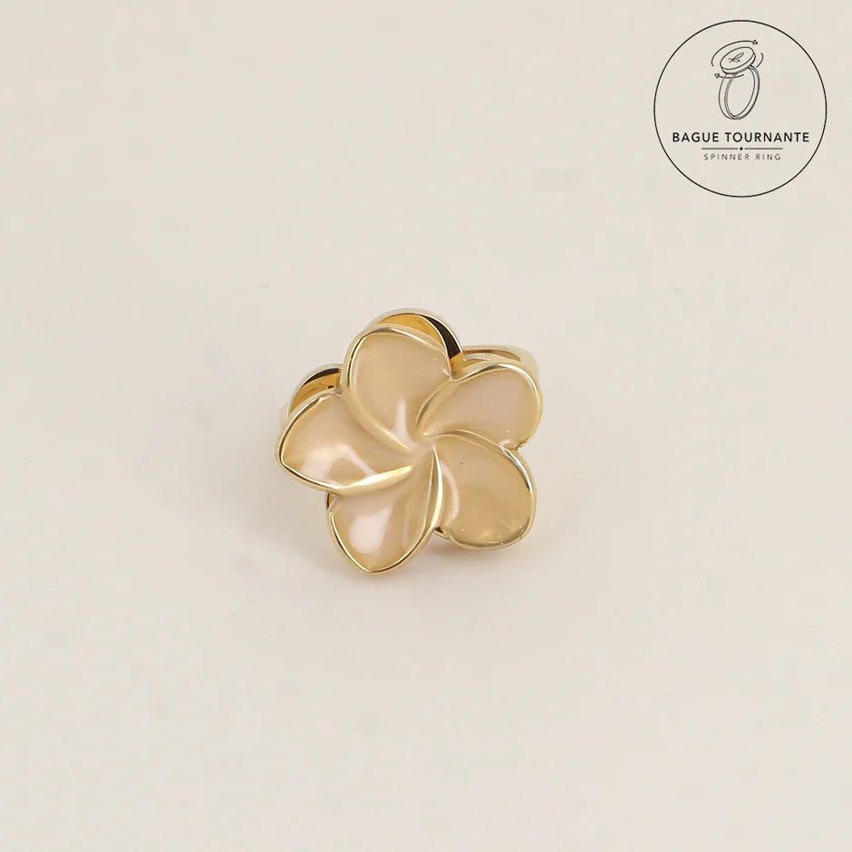 Bague Tournante Lolita – Fleur Émaillée Beige Anti-Stress