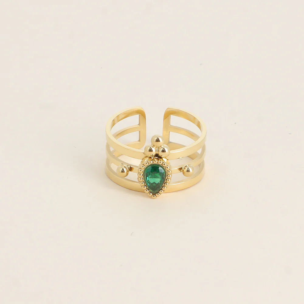 Bague Milan – Triple Anneau Doré & Cristal Goutte