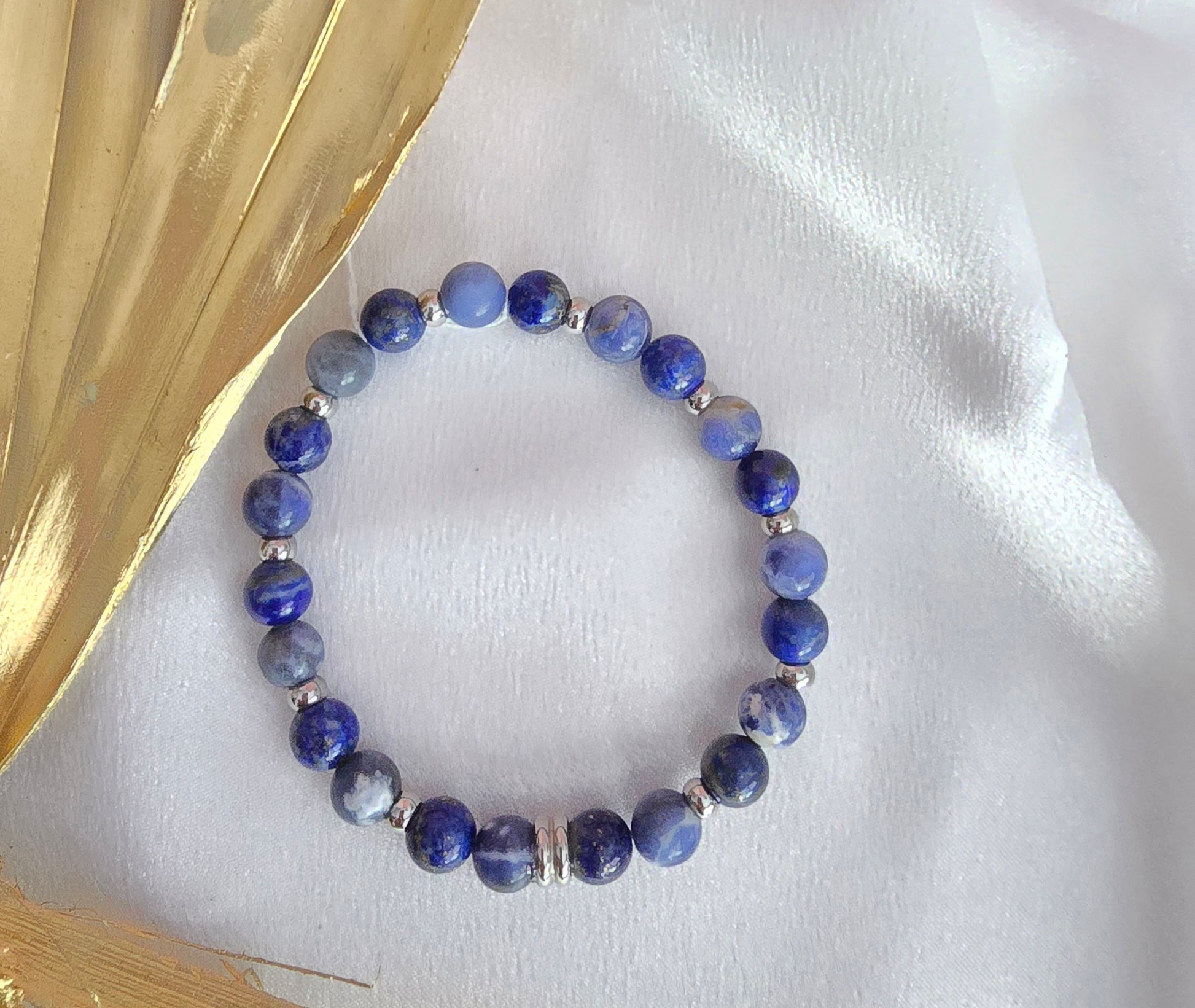 œil de vérité : Lapis-lazuli et sodalite