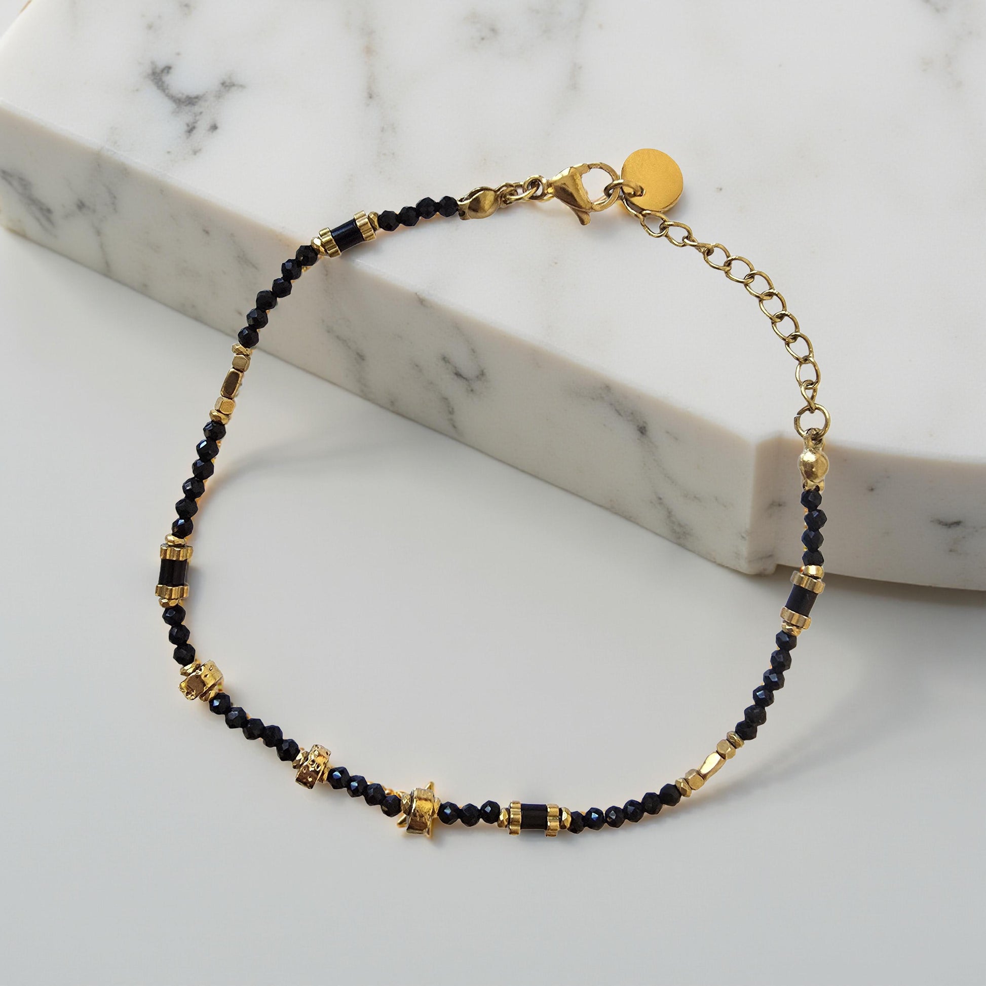 Bracelet CELESTA Tourmaline Noire Acier Inoxydable Doré | Or et Âme Bijoux