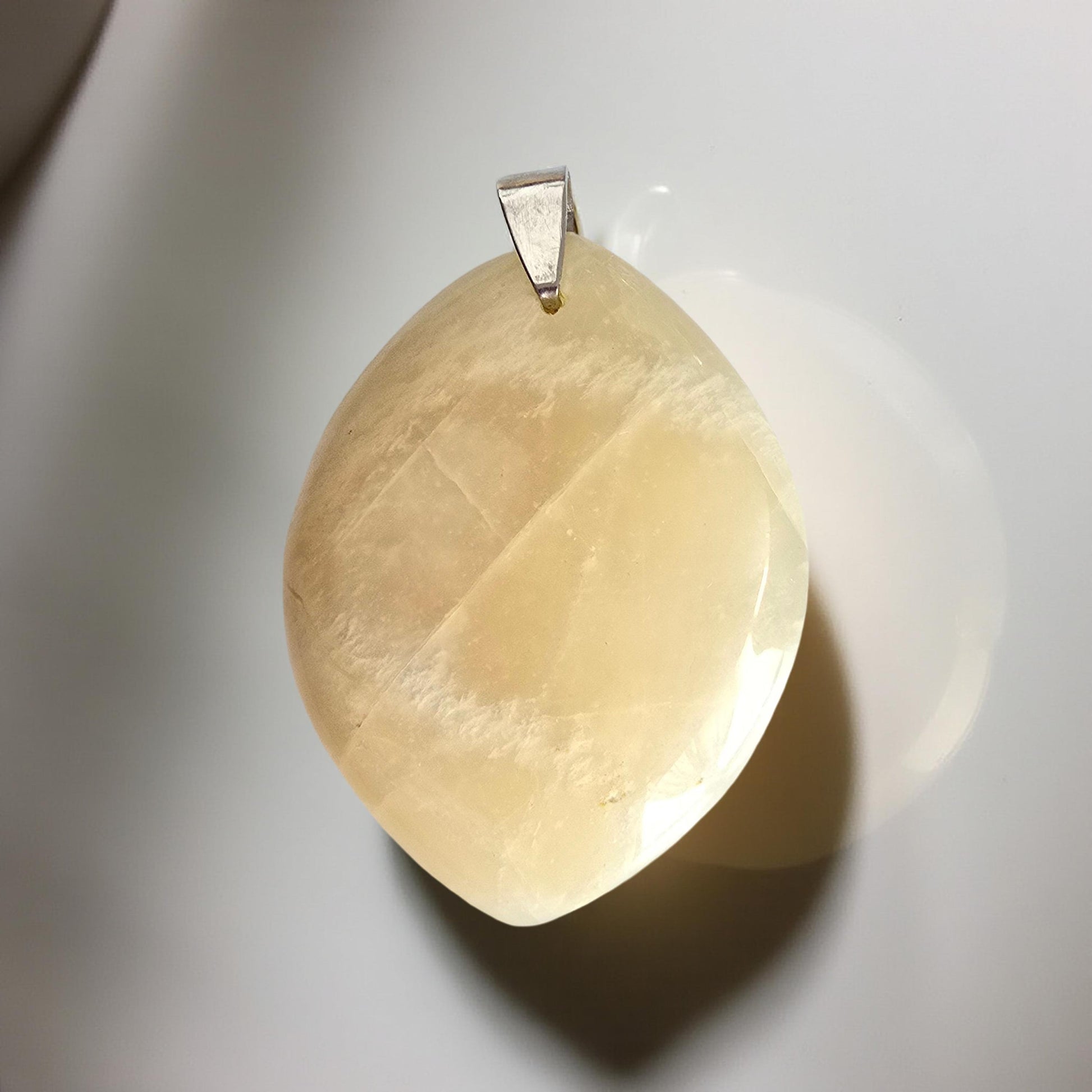 Pendentif Goutte Pierre de Lune - Intuition & Féminité Sacrée