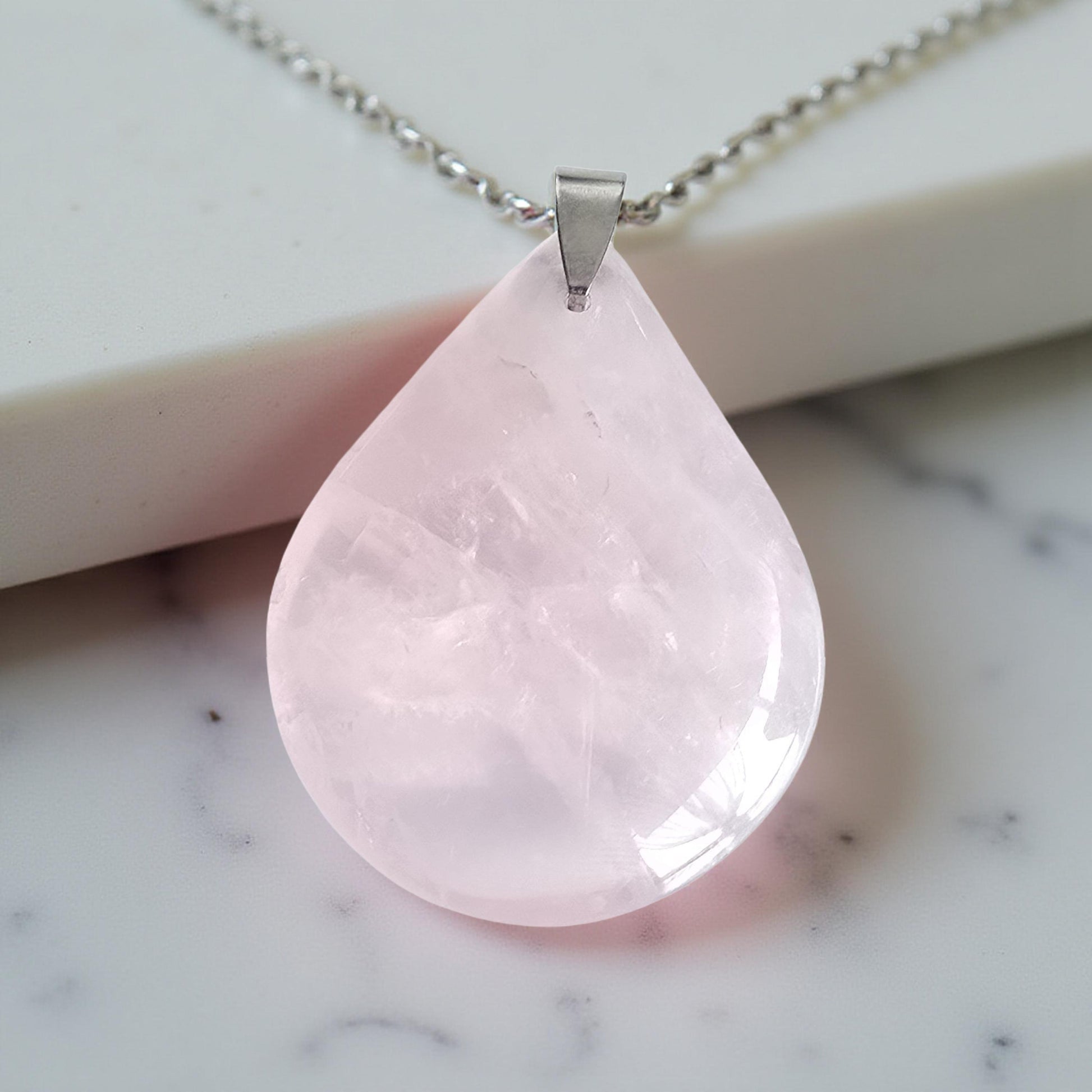 Pendentif Goutte Quartz Rose - Pierre d'Amour & Douceur | Or et Âme Bijoux