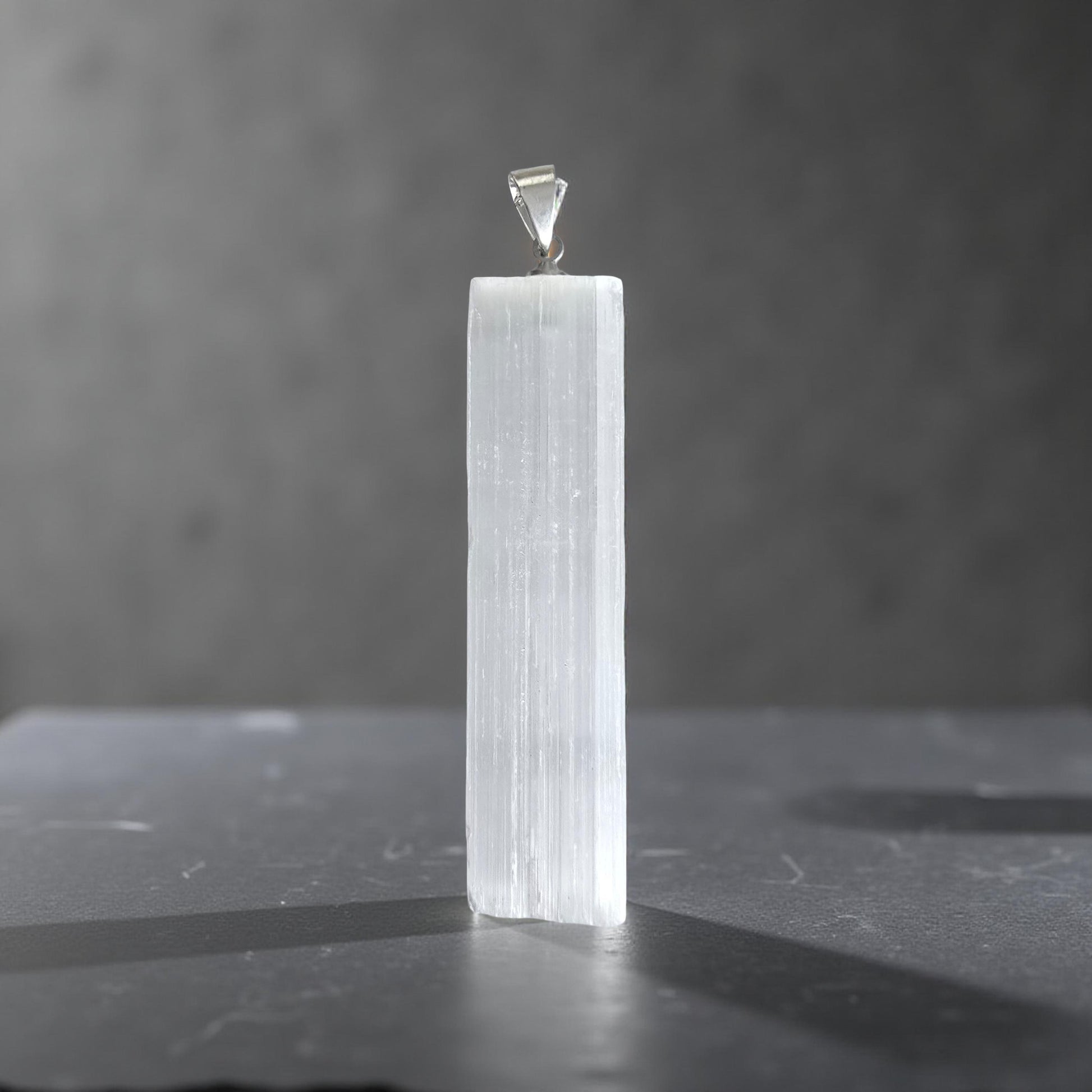 Pendentif Long Sélénite - Pierre de Clarté & Purification Or et Âme-Bijoux