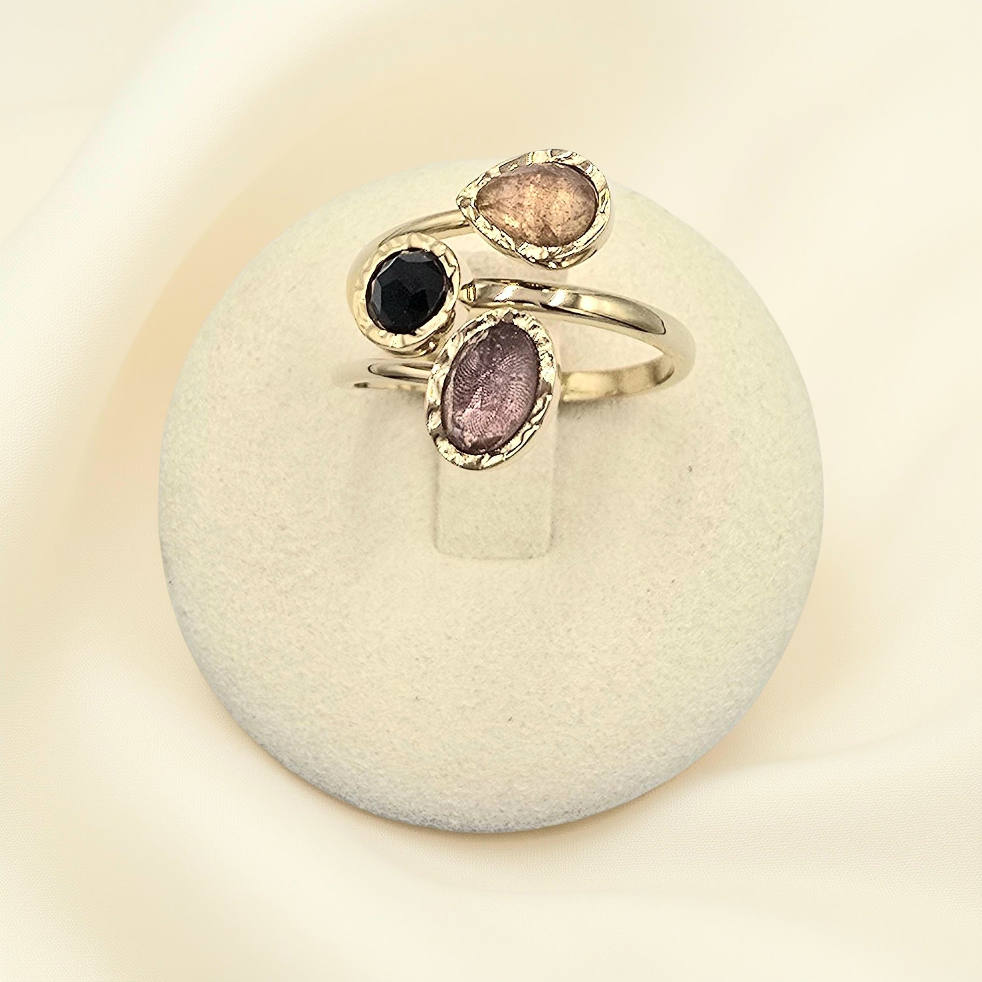 Bague EMI Ouverte 3 Rangs Pierres Naturelles Ajustable Acier Inoxydable | Or et Âme Bijoux