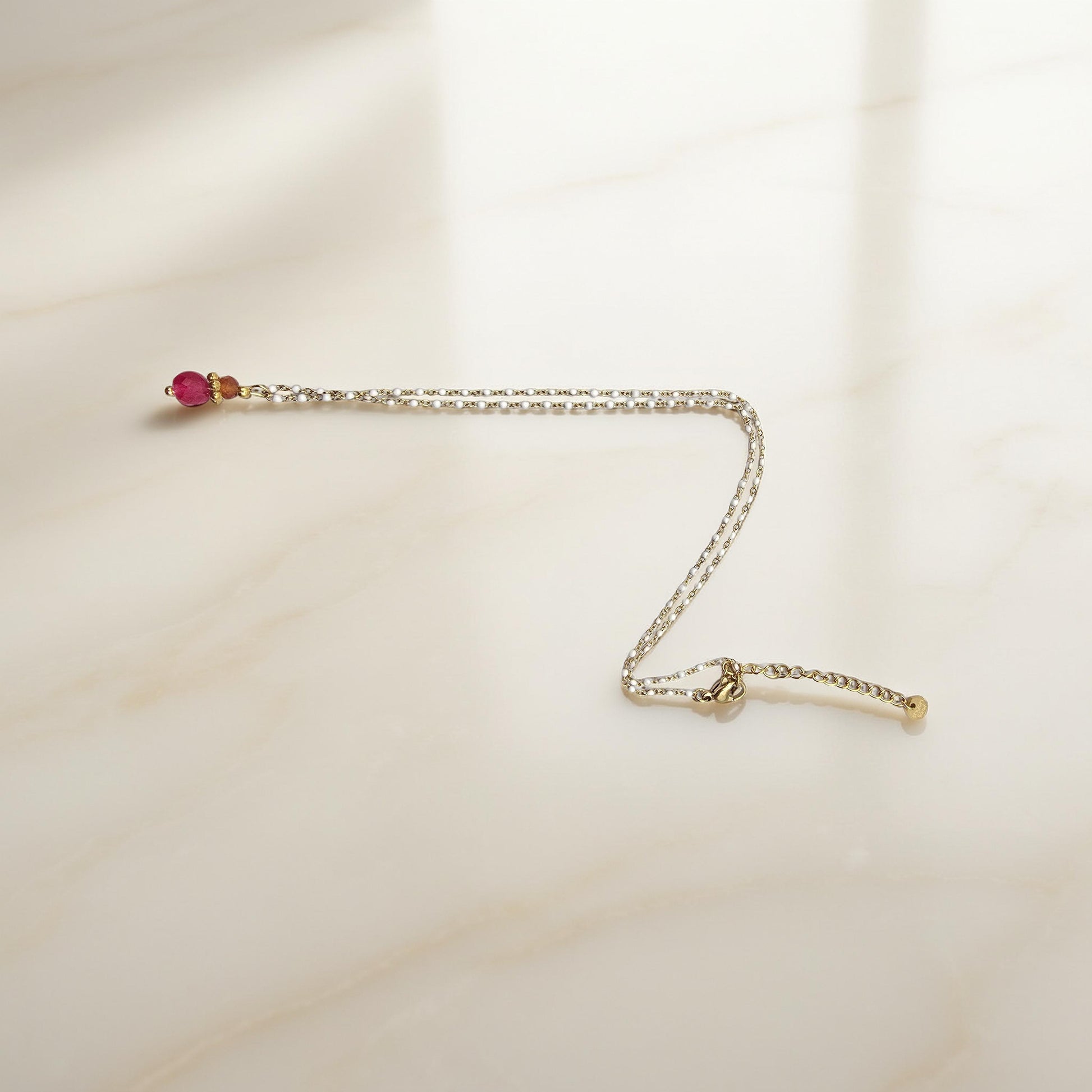 Collier EZRI Agate Rose Pierre de Lune Acier Inoxydable Doré | Or et Âme Bijoux