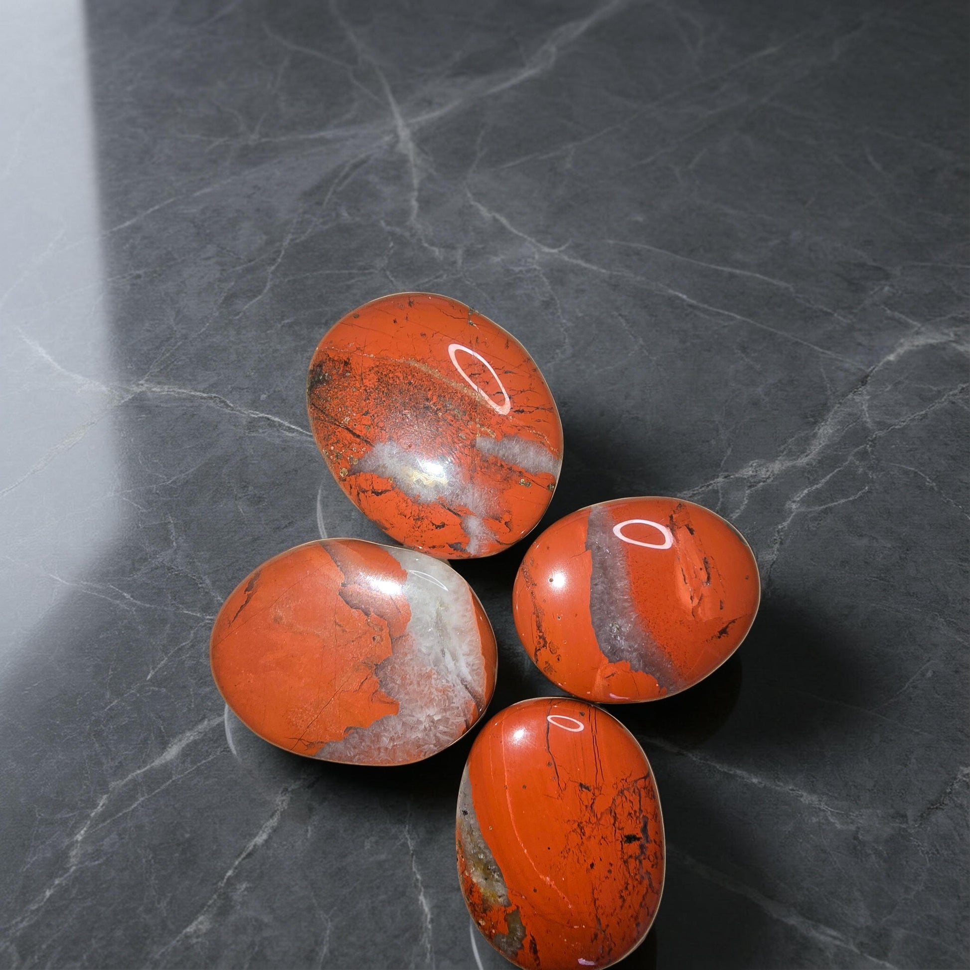 Galet Jaspe Rouge | Vitalité & Ancrage