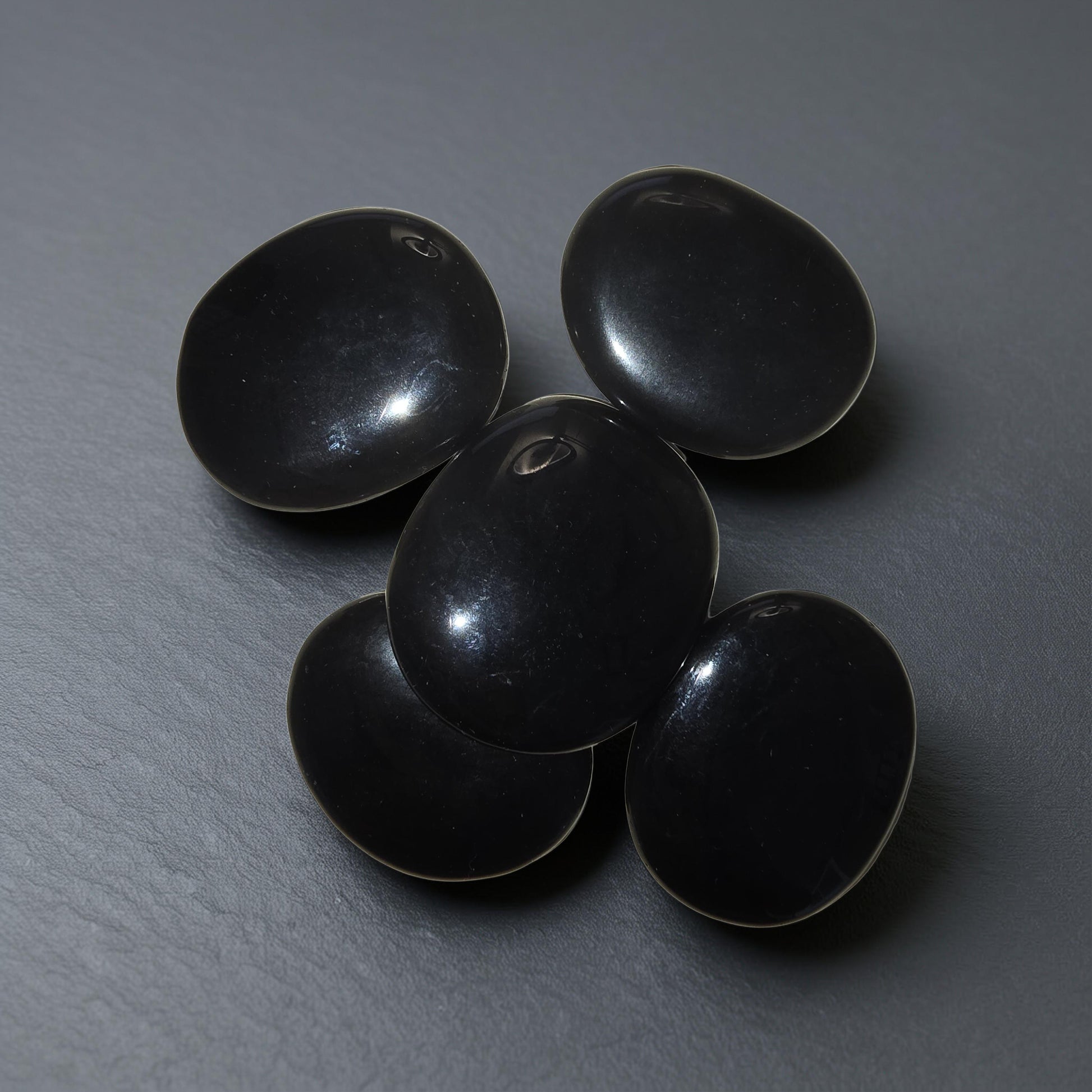 Galet Obsidienne Noire | Protection & Ancrage Puissant