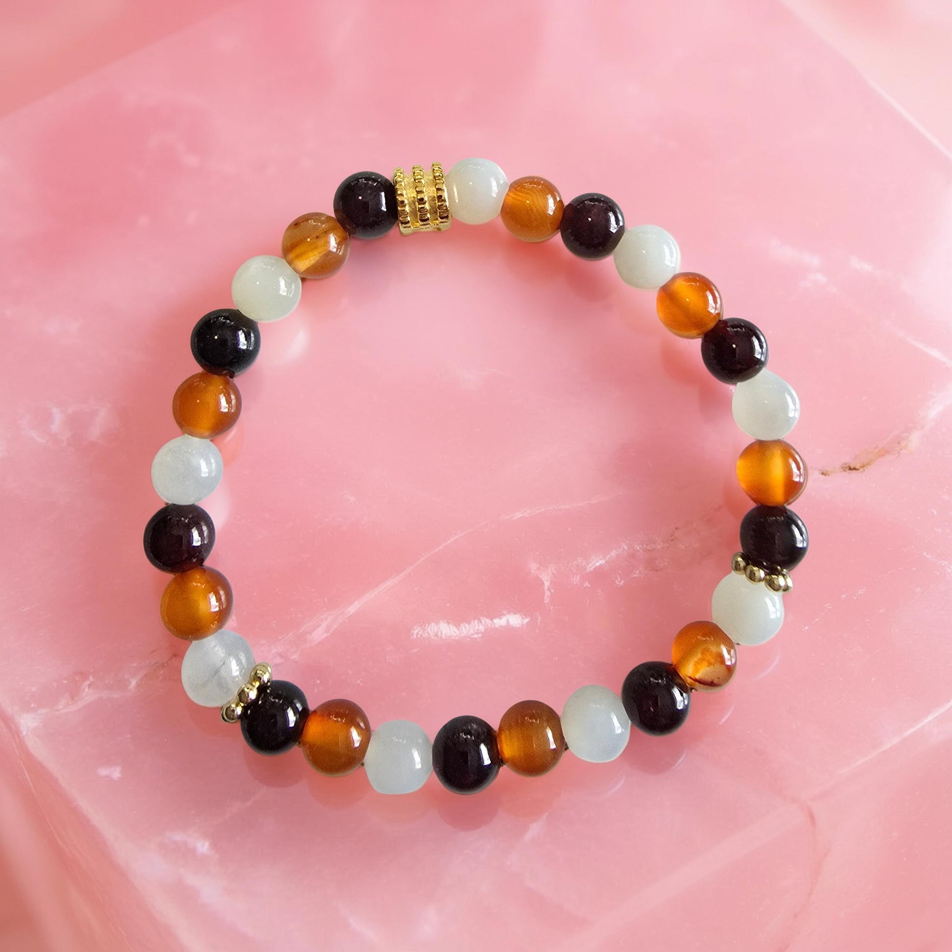 Bracelet Feu de Vénus - Grenat, Cornaline, Pierre de Lune - Passion & Sensualité