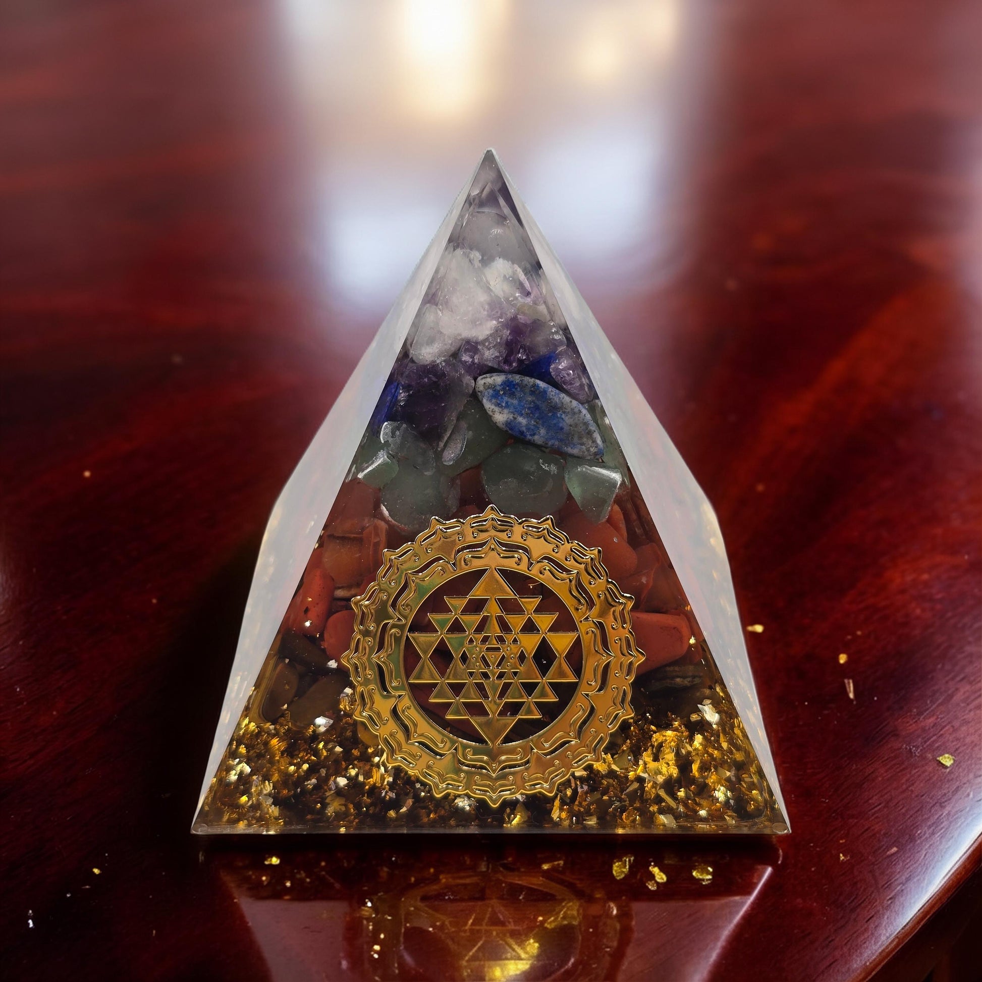 Orgonite 7 Chakras Paillettes Or - Symboles Chakras - Paillette d'or