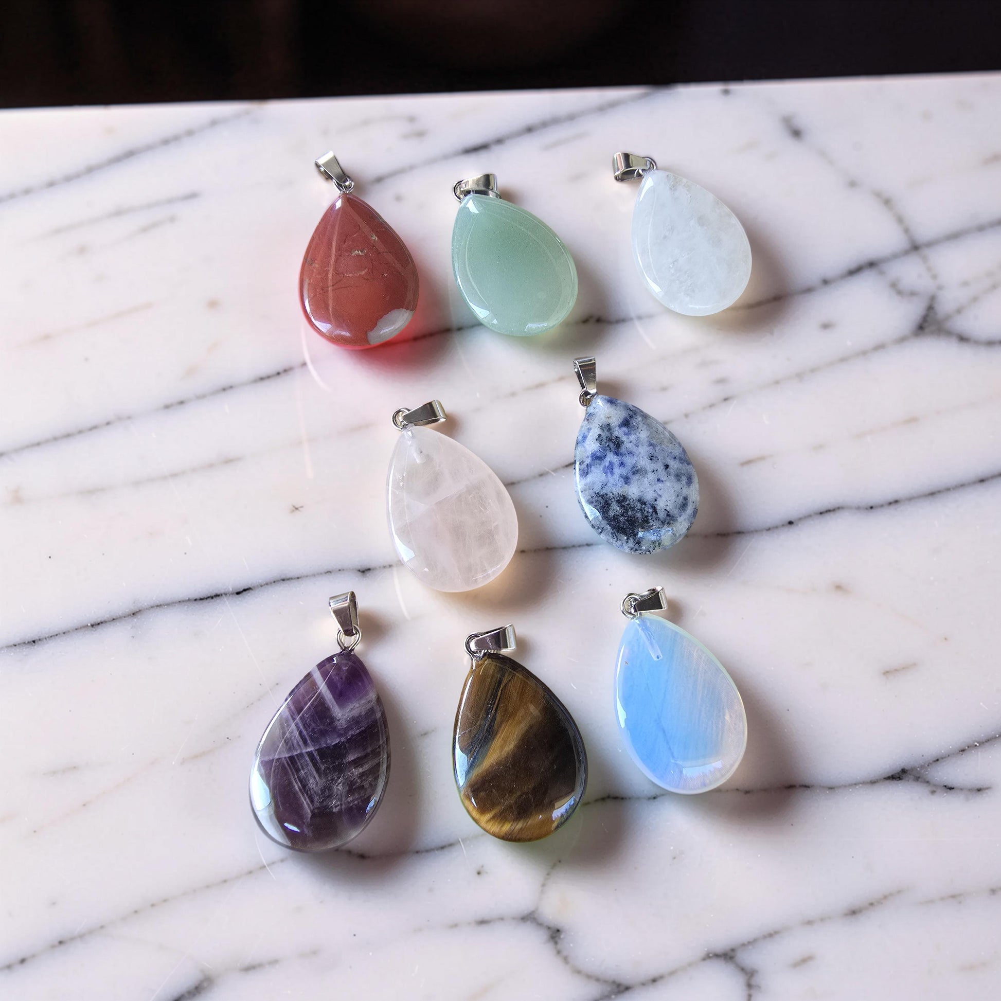 Pendentif Pierre Naturelle au Choix – Forme & Pierre Personnalisées