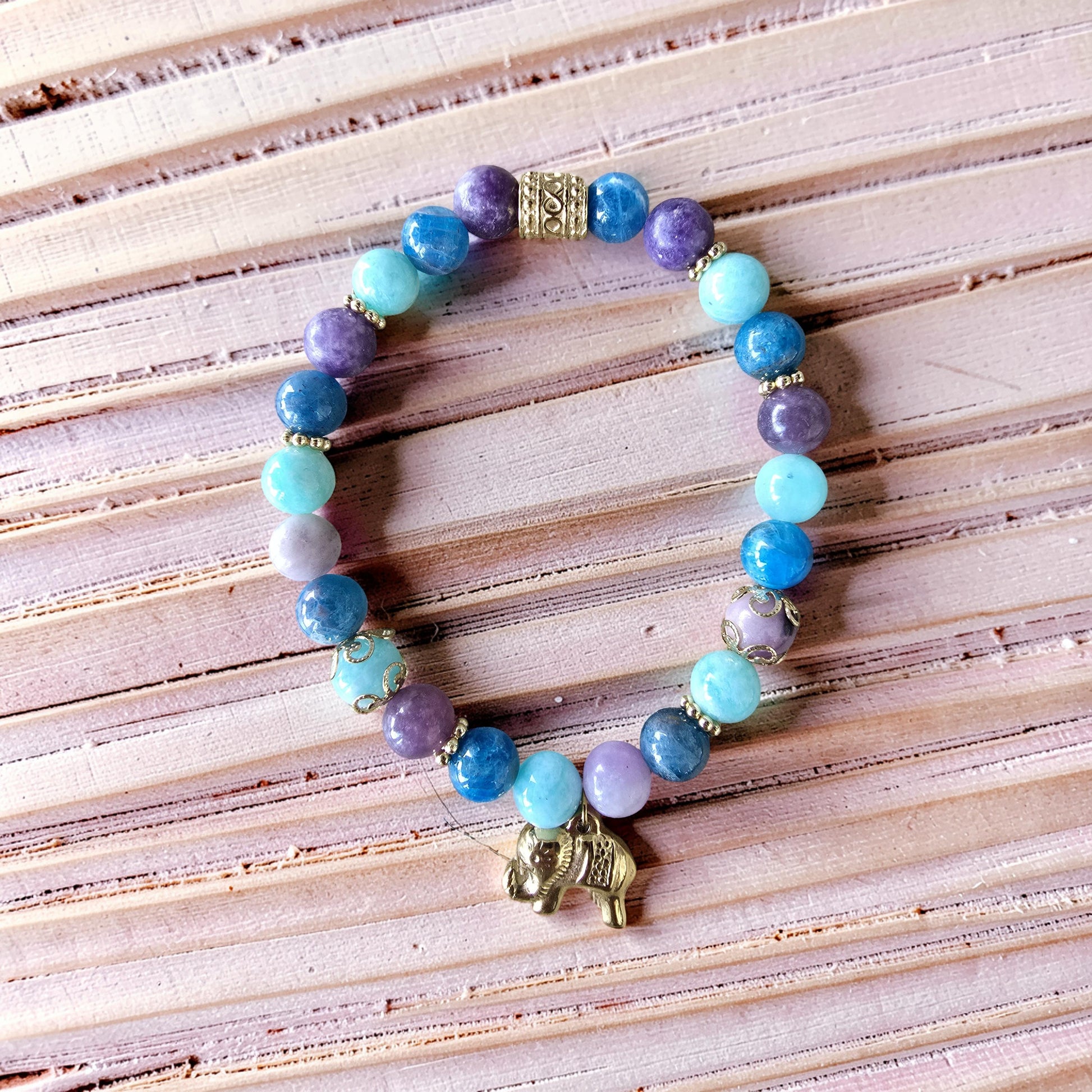 Bracelet Azura — Sérénité Profonde | Lépidolite, Amazonite & Apatite