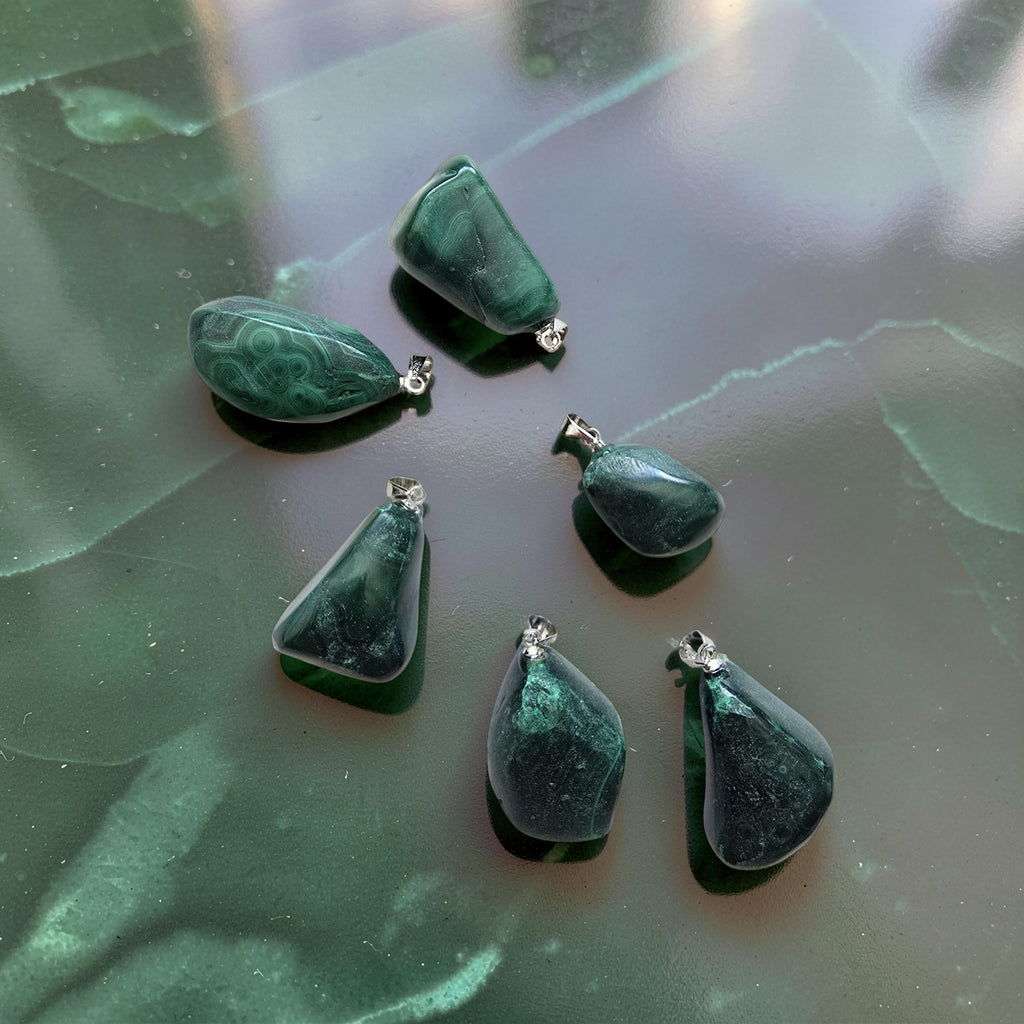 Pendentif Malachite — Pierre de Transformation & Soulagement
