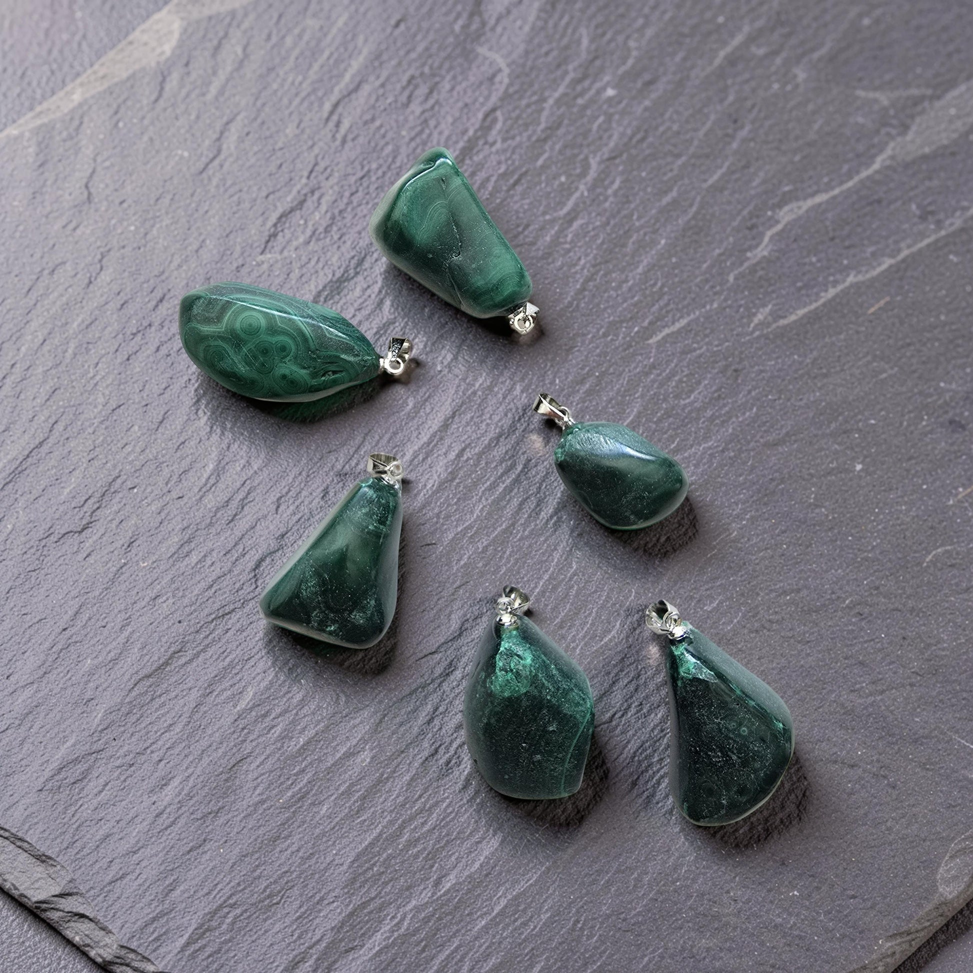 Pendentif Malachite — Pierre de Transformation & Soulagement