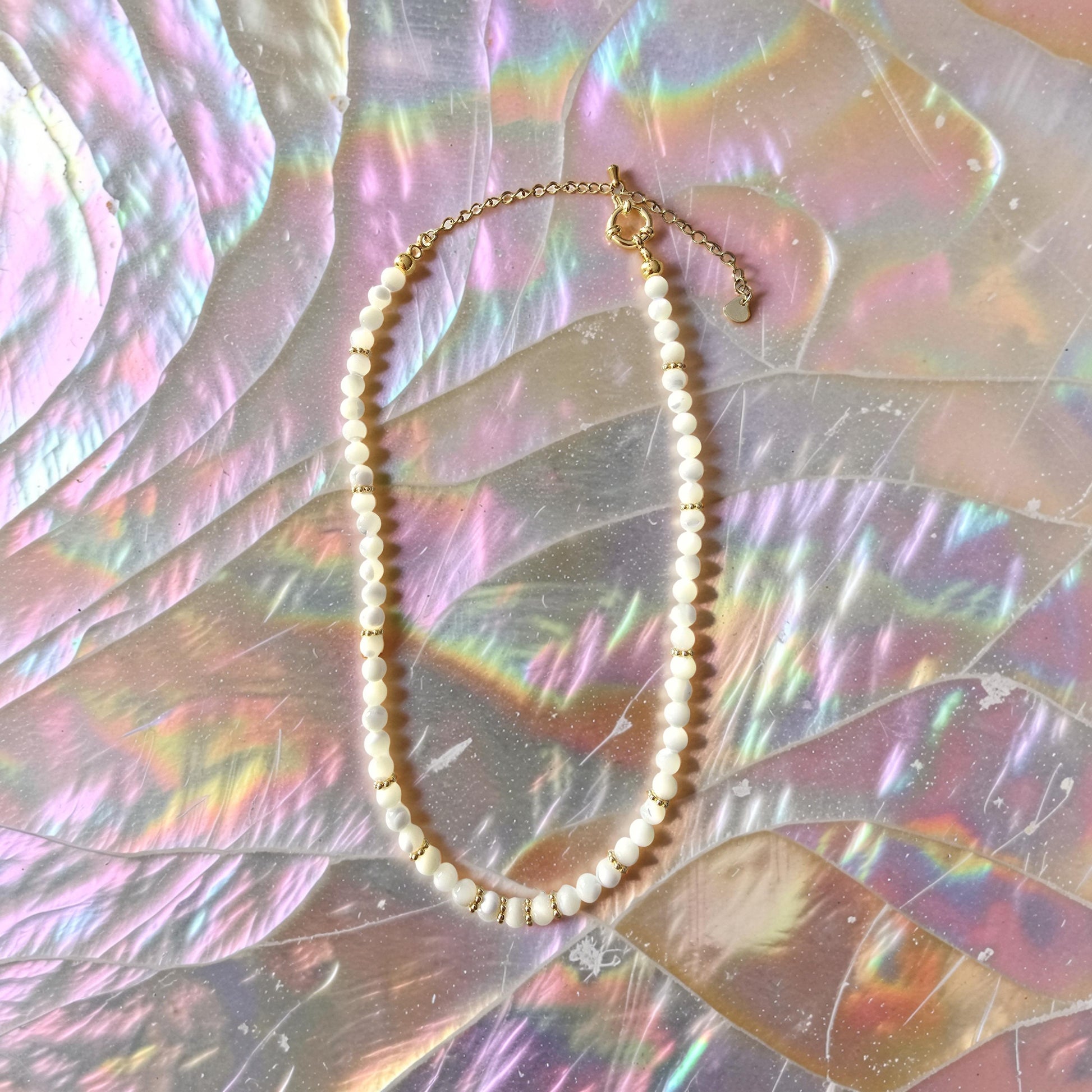 Collier SÉLÉNA Nacre Blanche & Acier Inoxydable Doré | Or et Âme Bijoux