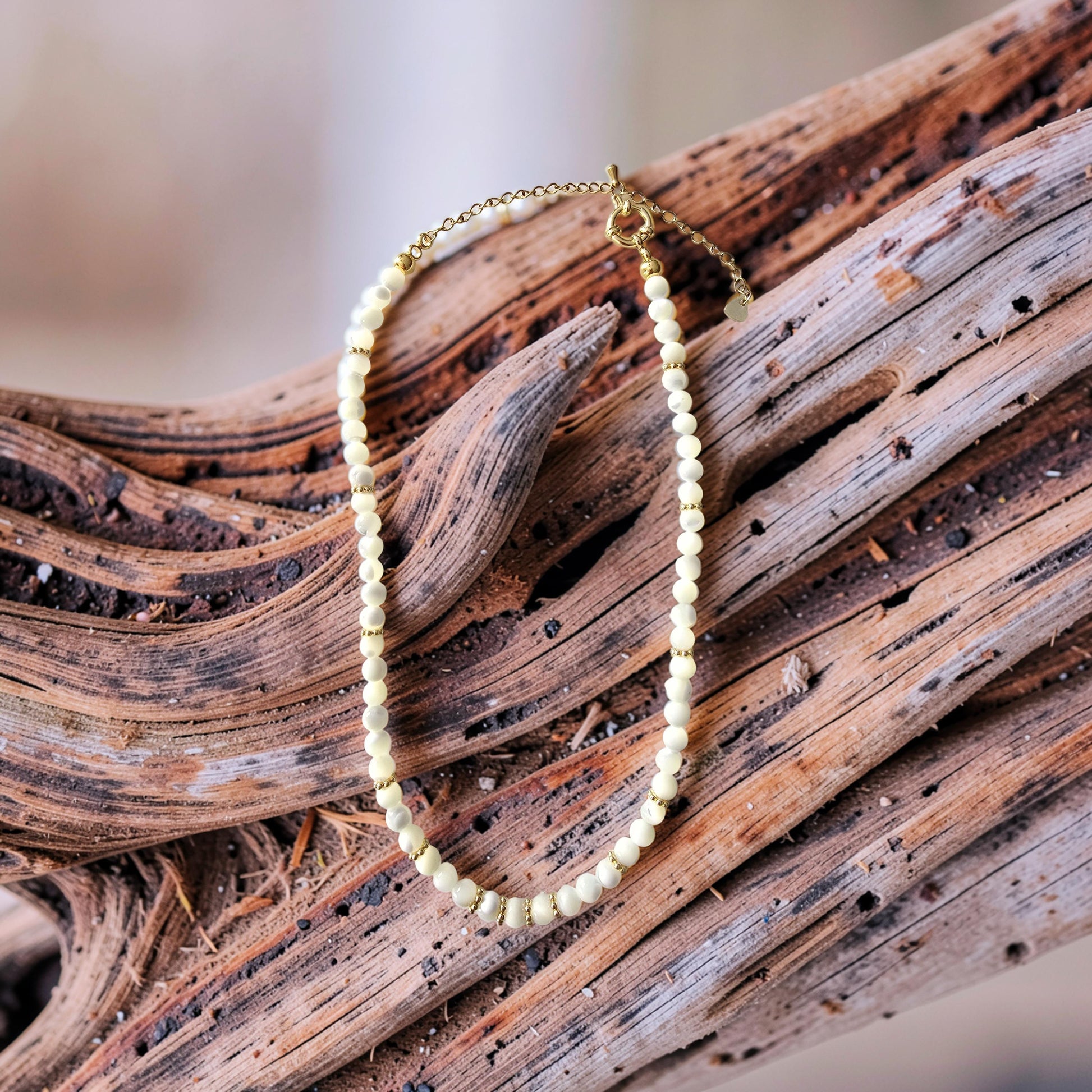Collier SÉLÉNA Nacre Blanche & Acier Inoxydable Doré | Or et Âme Bijoux
