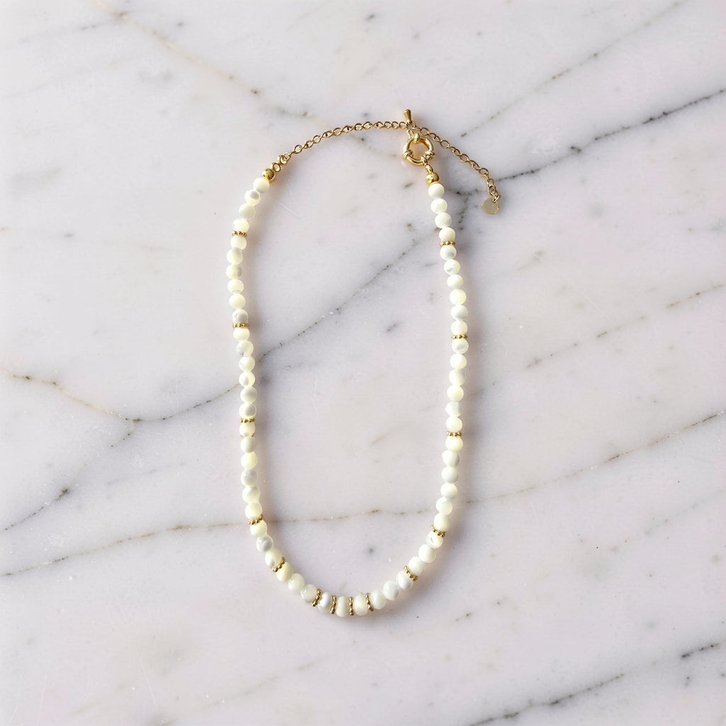 Collier SÉLÉNA Nacre Blanche & Acier Inoxydable Doré | Or et Âme Bijoux