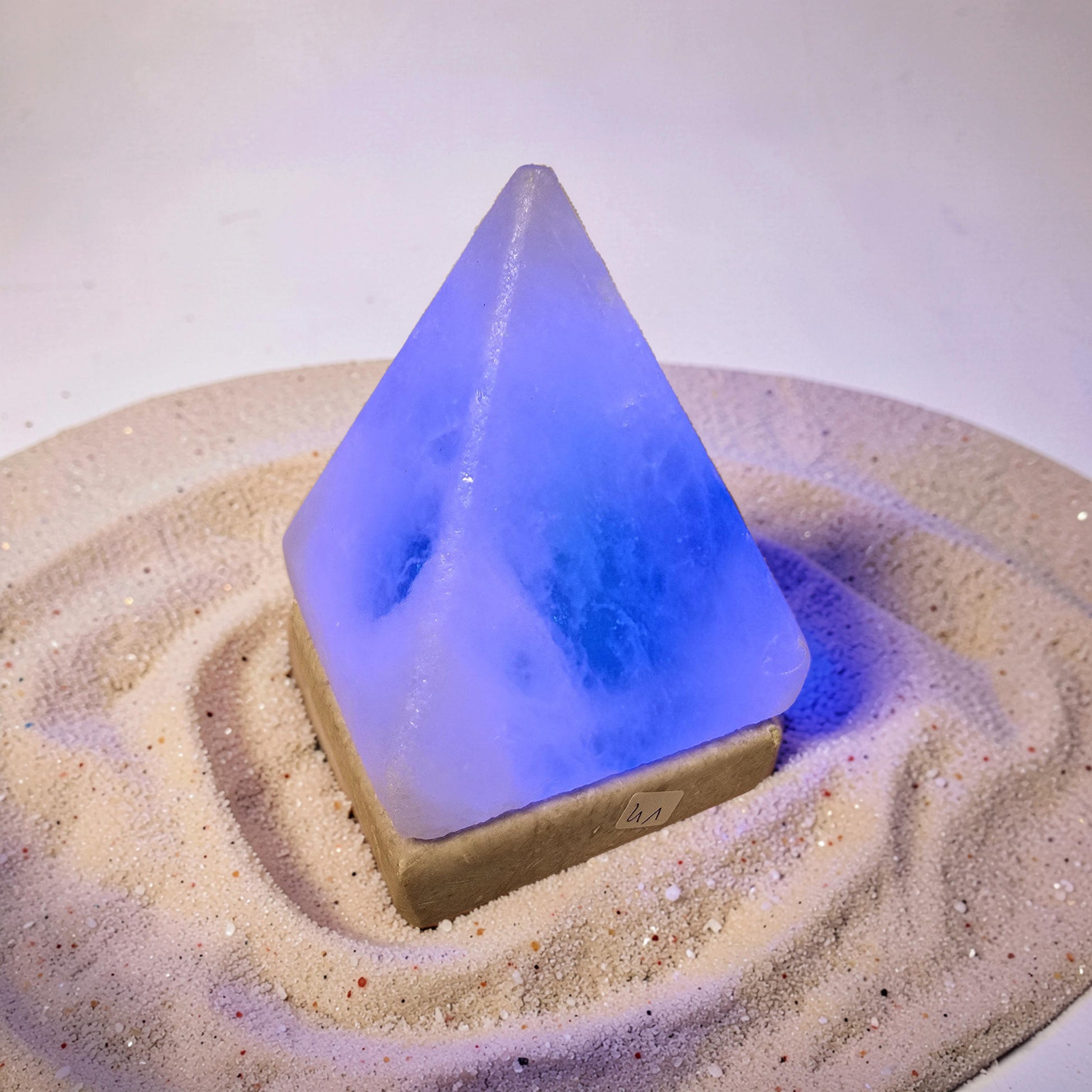 Lampe de Sel Multicolore – Pyramide 12 cm | USB