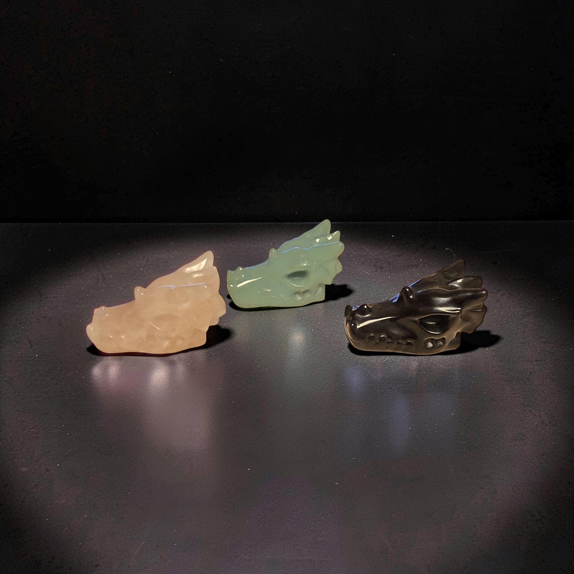 Tête de Dragon en Pierre Naturelle – Quartz Rose, Aventurine Verte ou Obsidienne Noire