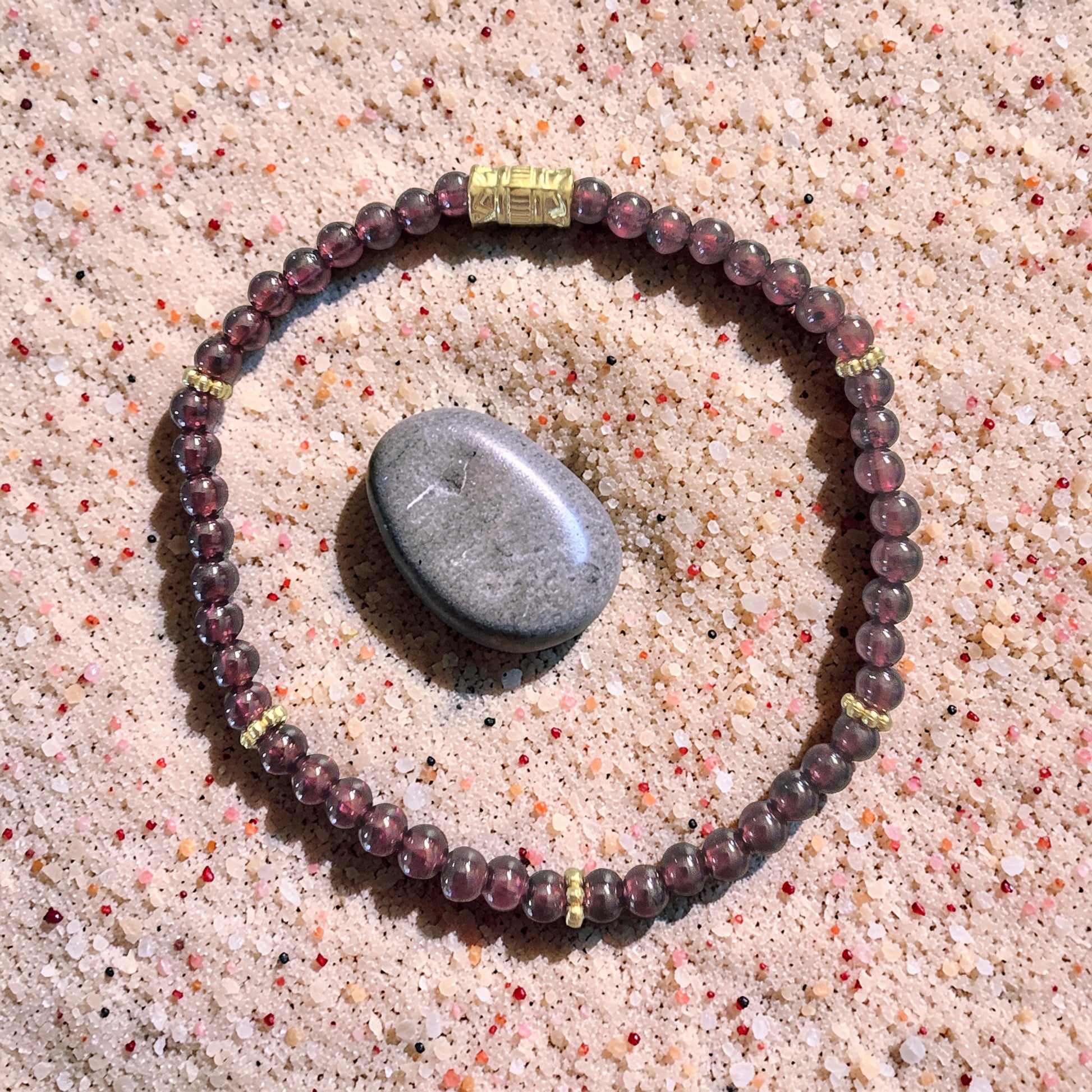Bracelet Grenat – Braise de l’Âme & Feu Intérieur