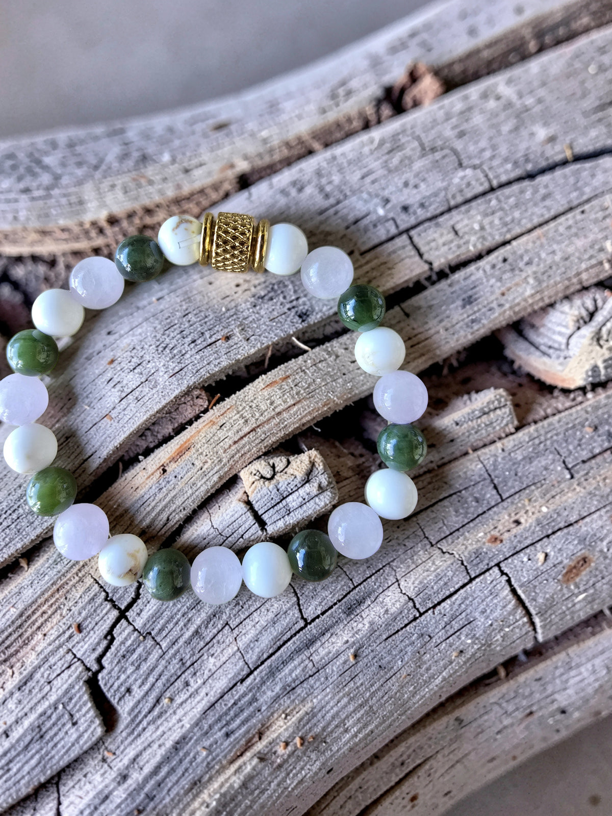 Bracelet Sérénité Profonde – Jade Néphrite, Kunzite & Magnésite