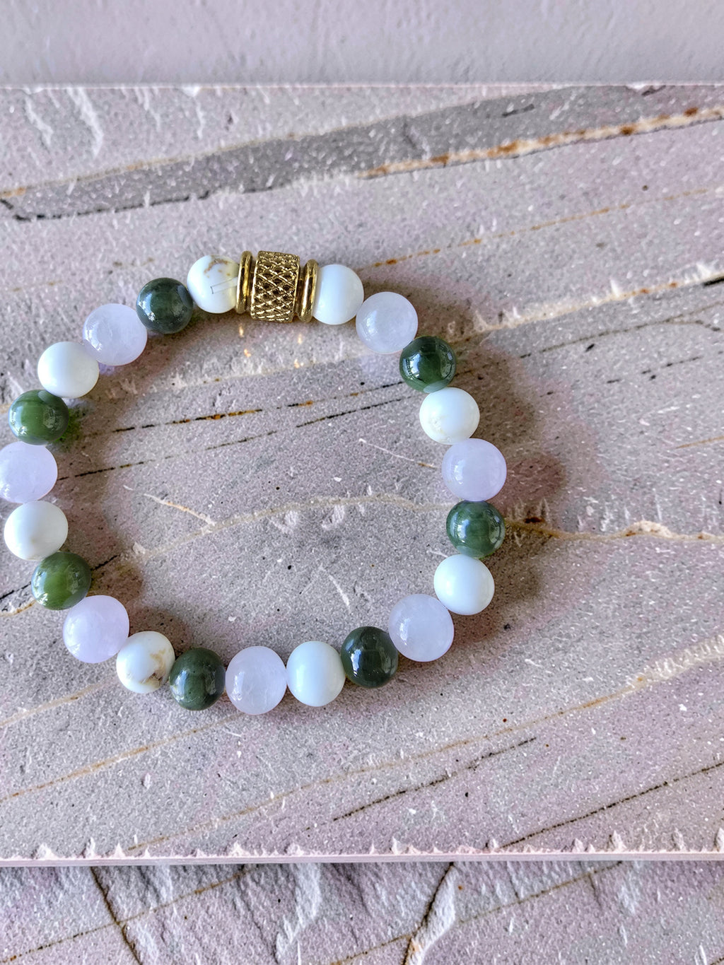 Bracelet Sérénité Profonde – Jade Néphrite, Kunzite & Magnésite