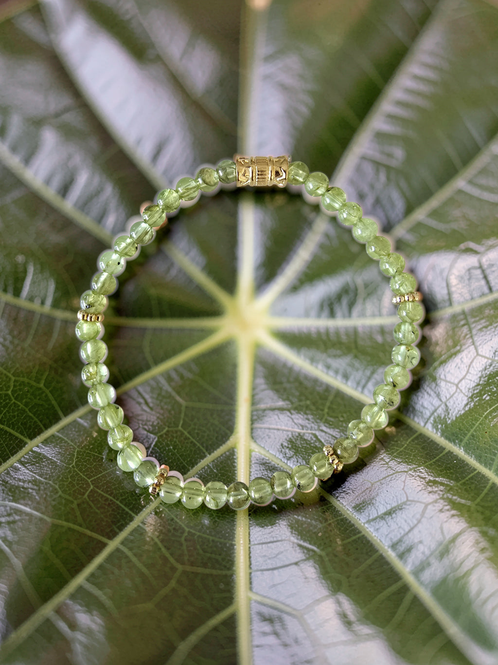 Bracelet Lumière Verte – Péridot 4 mm