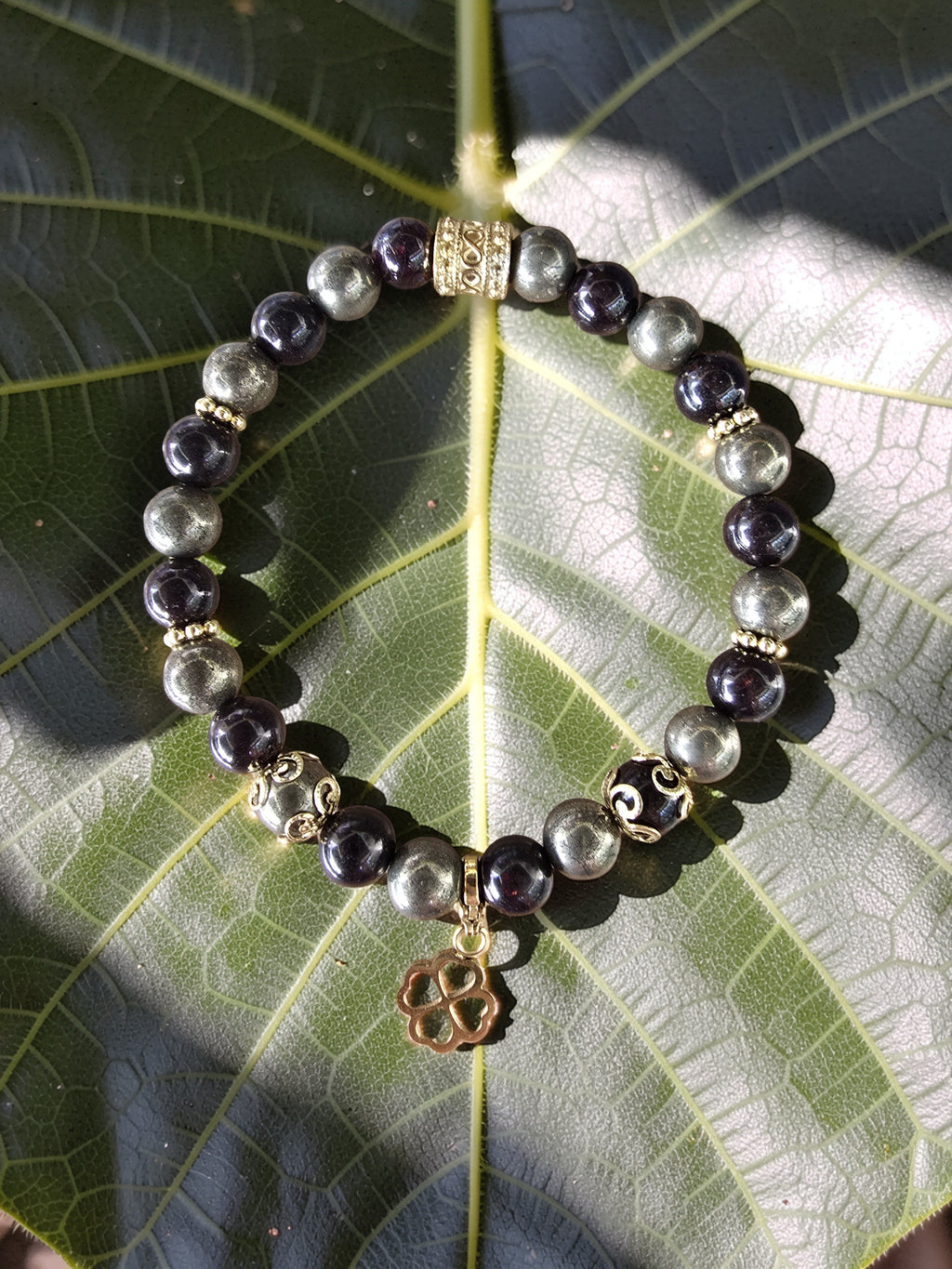 Bracelet Grenat & Pyrite – Vitalité & Abondance